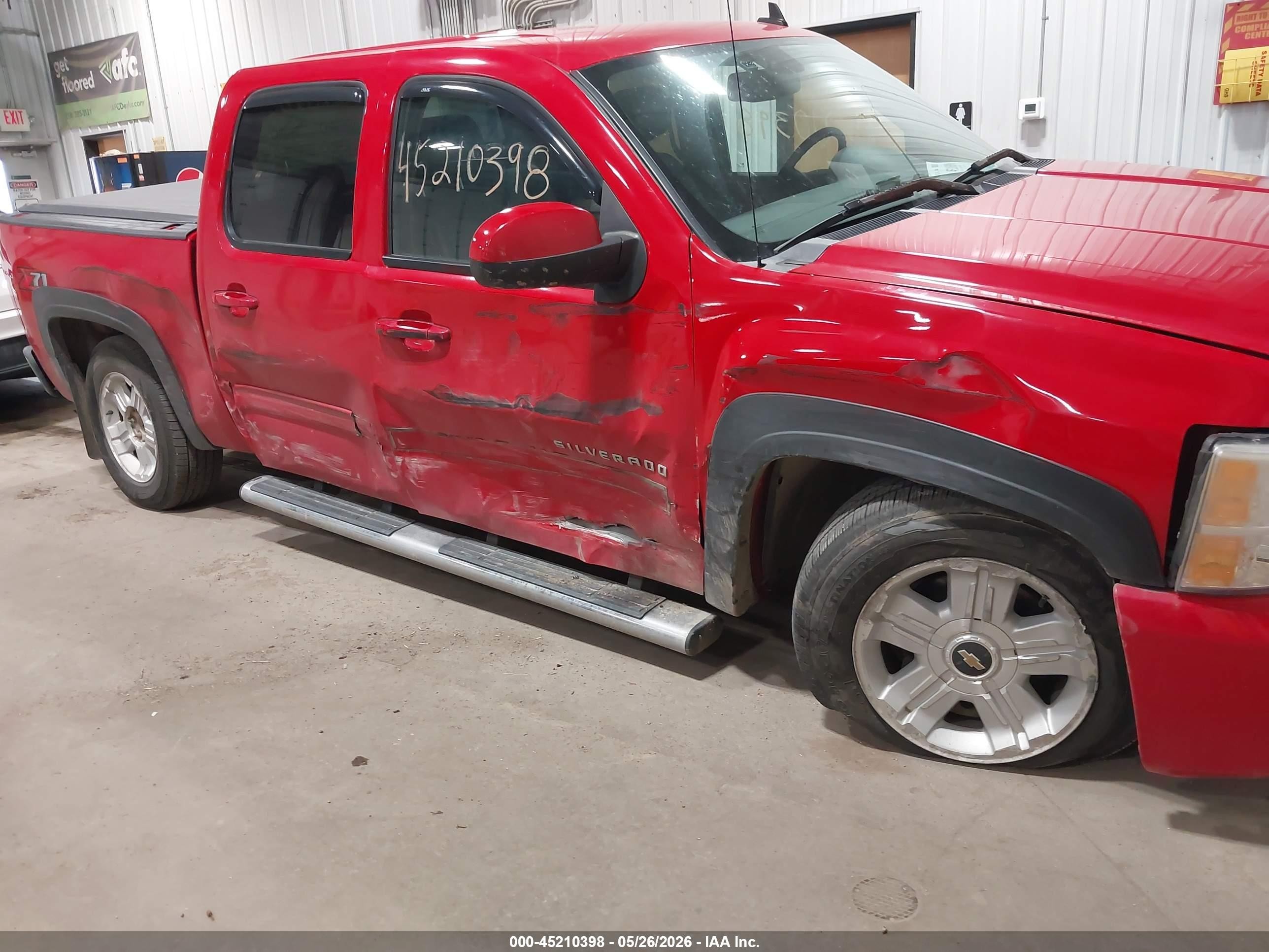2011 Chevrolet Silverado 1500 Ltz Красный vin: 3GCPKTE3XBG242824