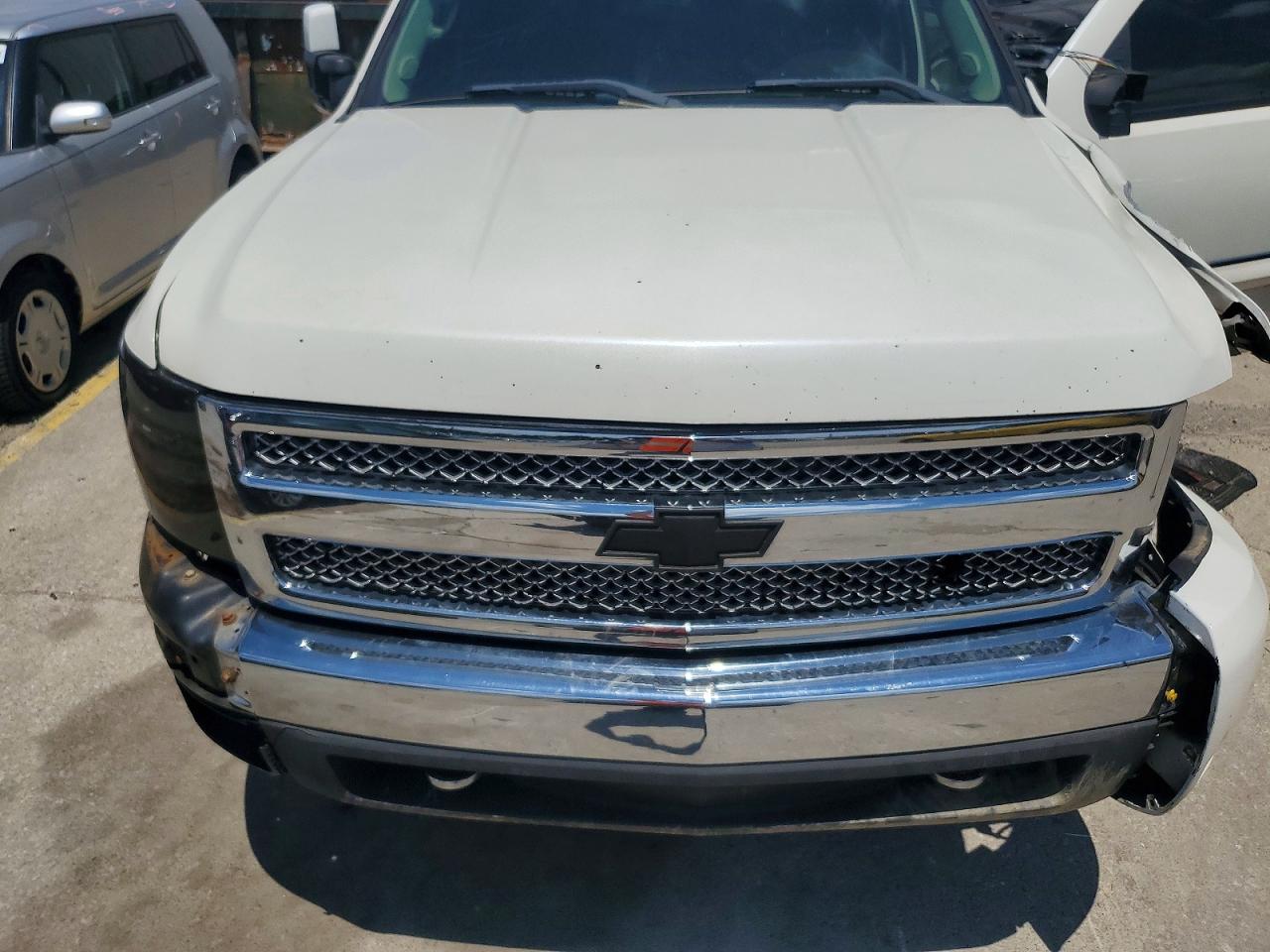 2011 Chevrolet Silverado K1500 Ltz Белый vin: 3GCPKTE3XBG317571
