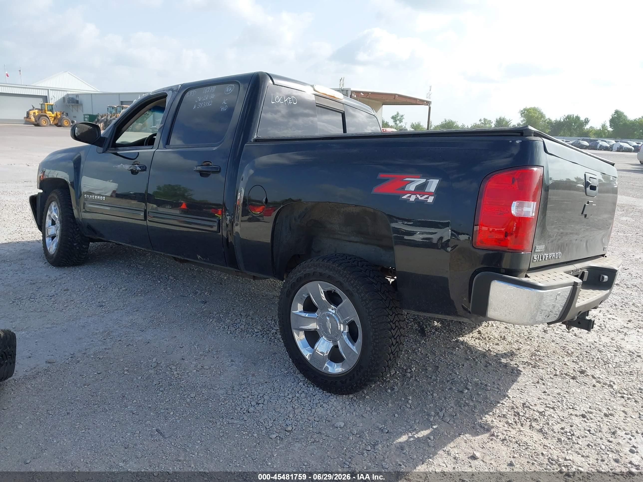 2011 Chevrolet Silverado 1500 Ltz Black vin: 3GCPKTE3XBG383182