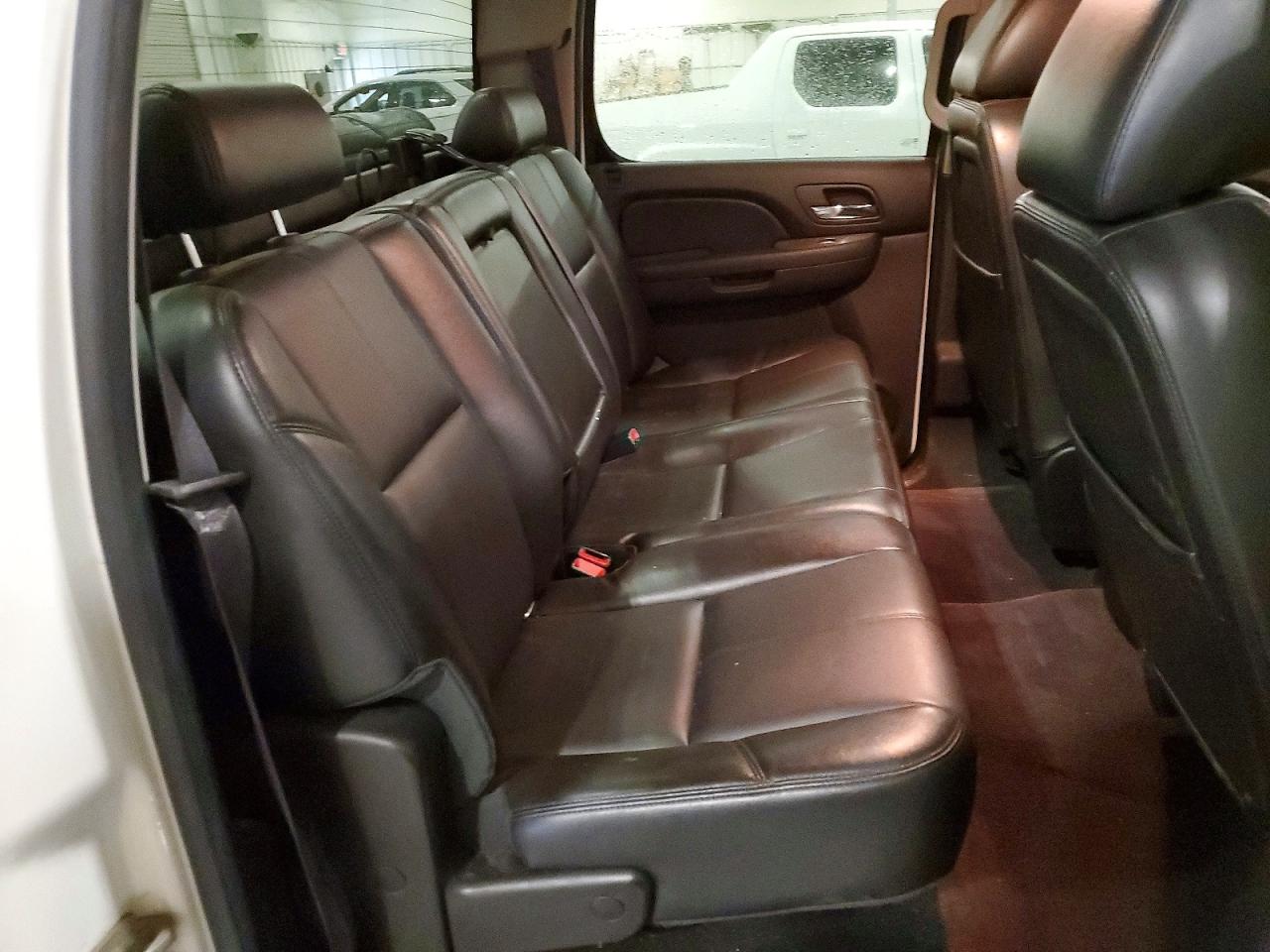 2012 Chevrolet Silverado K1500 Ltz White vin: 3GCPKTE70CG204703
