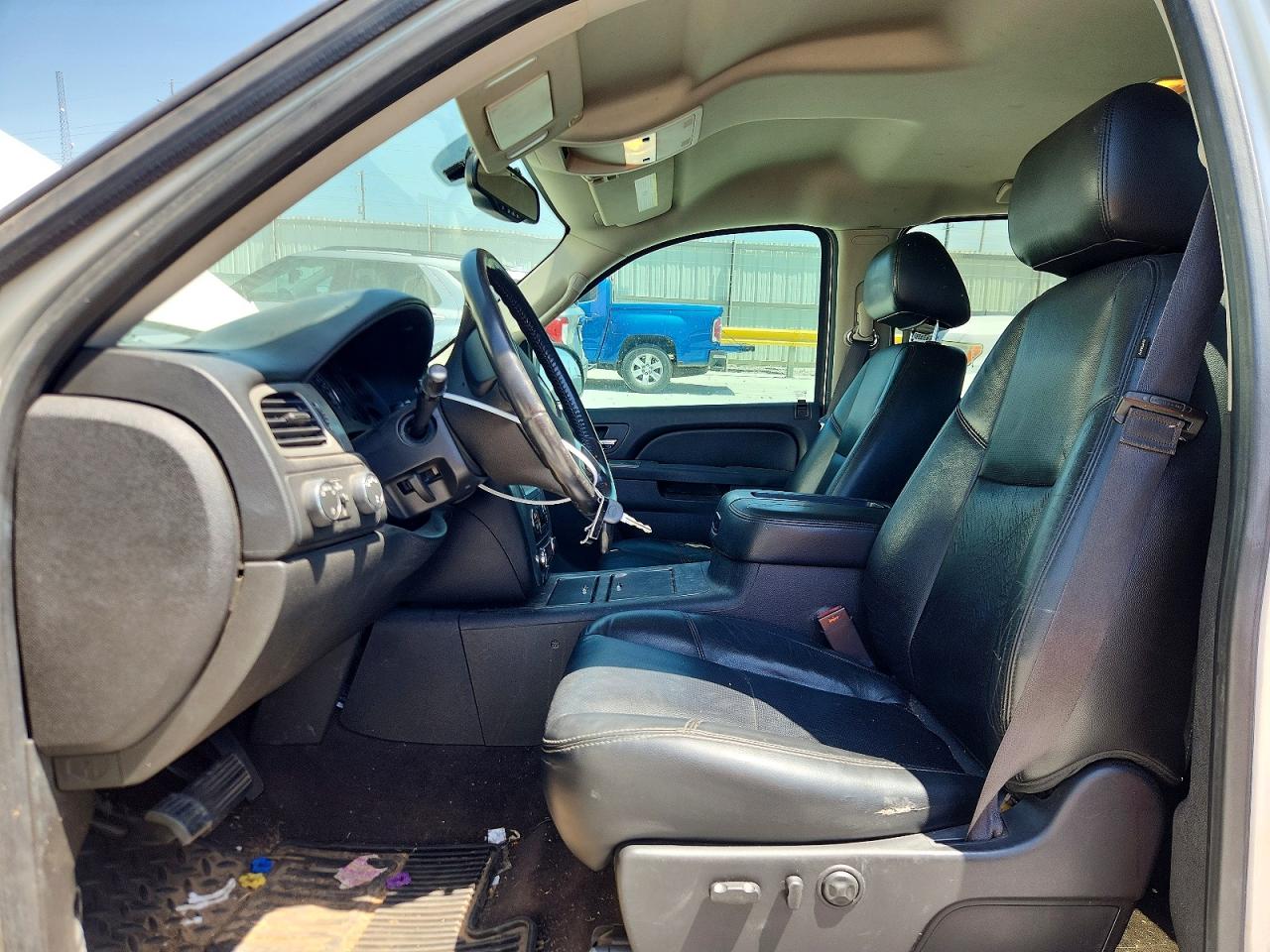 2013 Chevrolet Silverado K1500 Ltz Cream vin: 3GCPKTE70DG249092