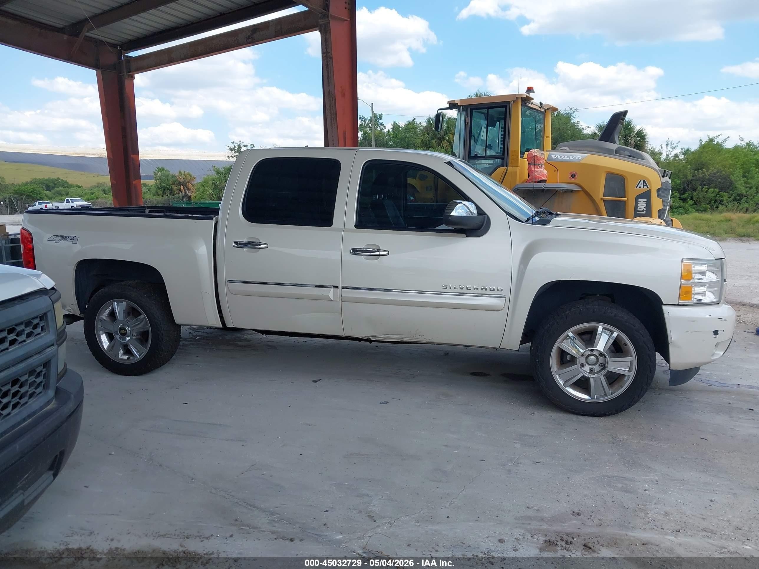 2013 Chevrolet Silverado 1500 Ltz Белый vin: 3GCPKTE70DG289561