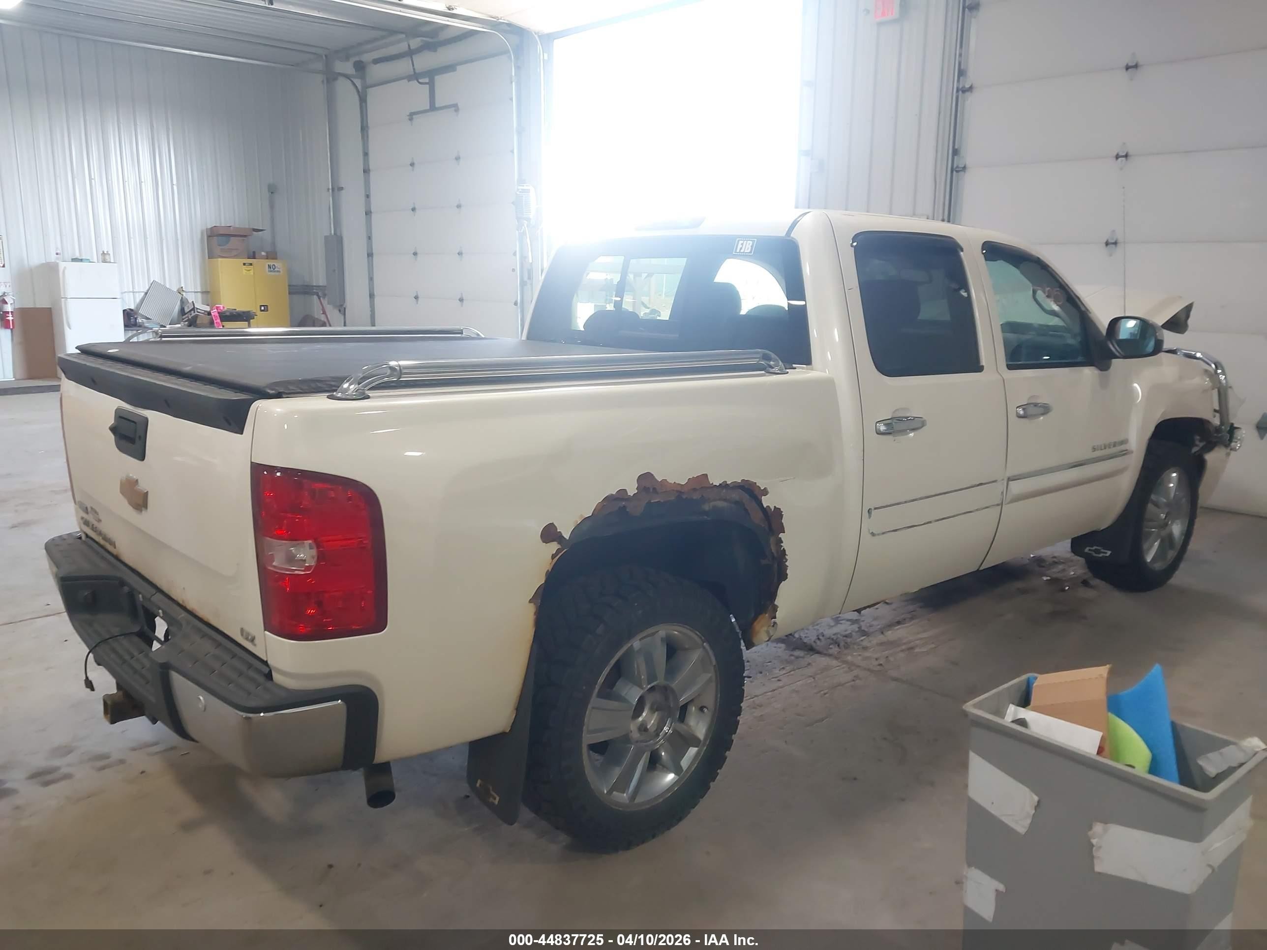 2012 Chevrolet Silverado 1500 Ltz Cream vin: 3GCPKTE72CG107602
