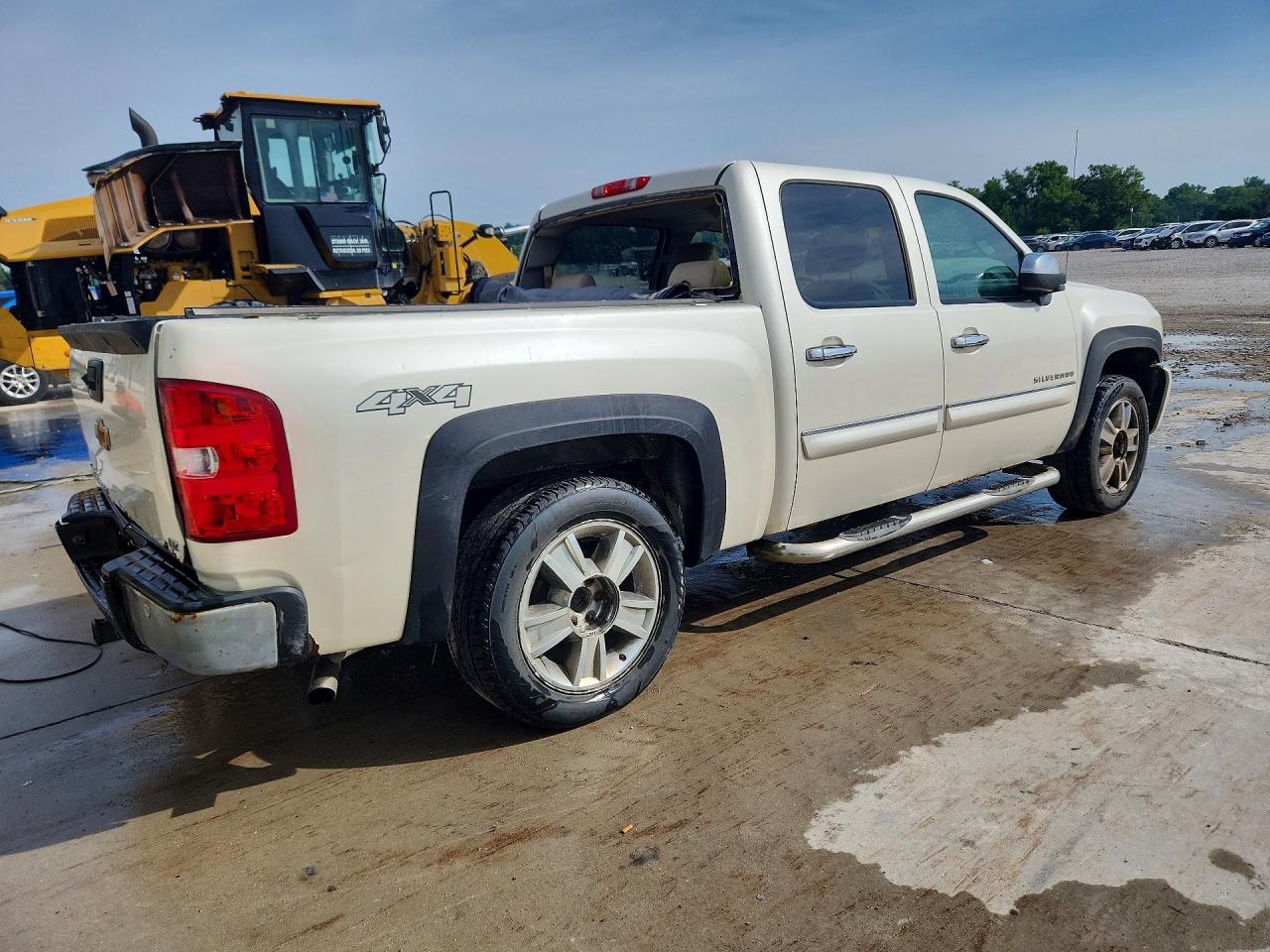 2013 Chevrolet Silverado K1500 Ltz White vin: 3GCPKTE72DG268839