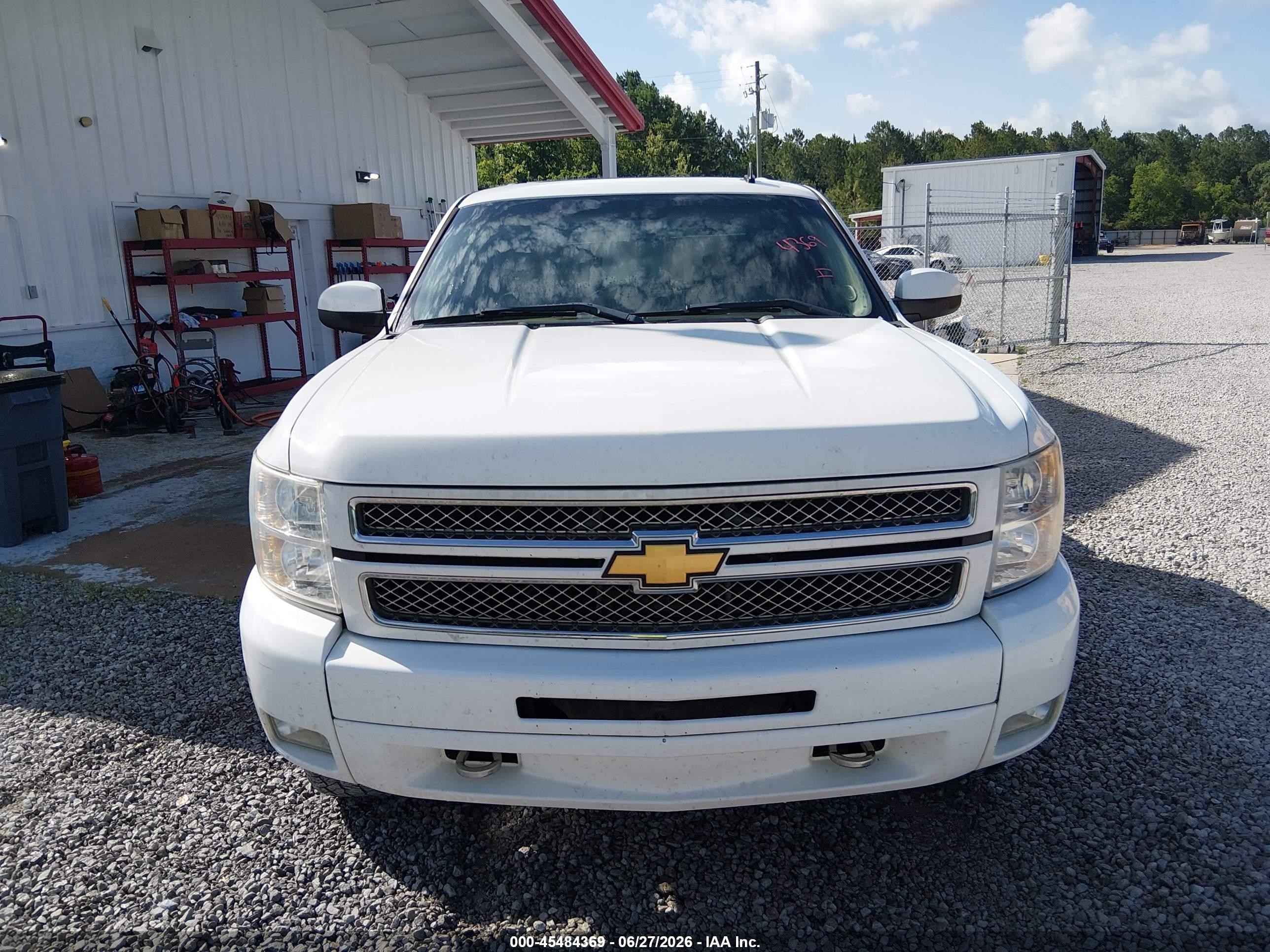 2013 Chevrolet Silverado 1500 Ltz White vin: 3GCPKTE74DG172548