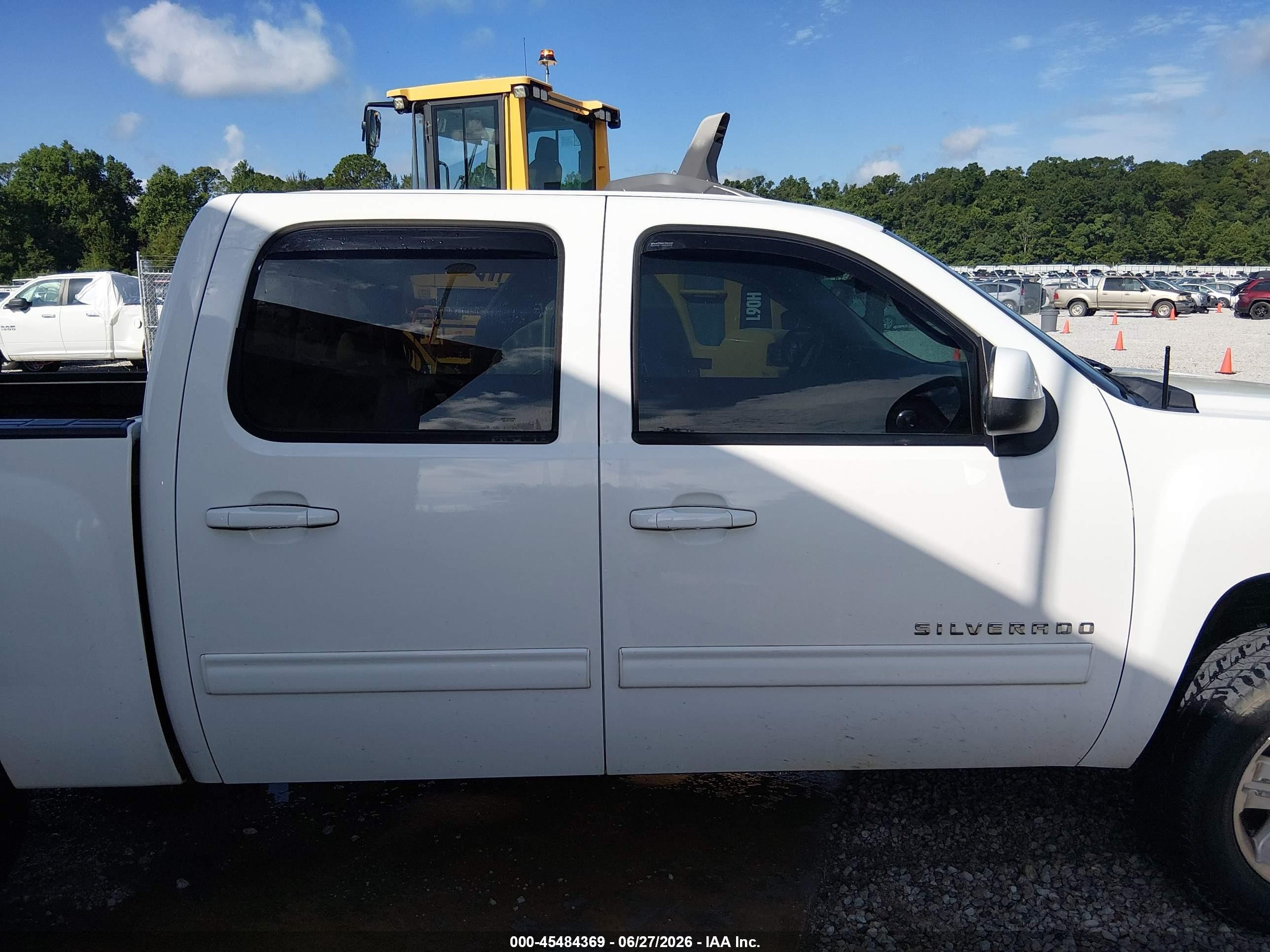 2013 Chevrolet Silverado 1500 Ltz White vin: 3GCPKTE74DG172548