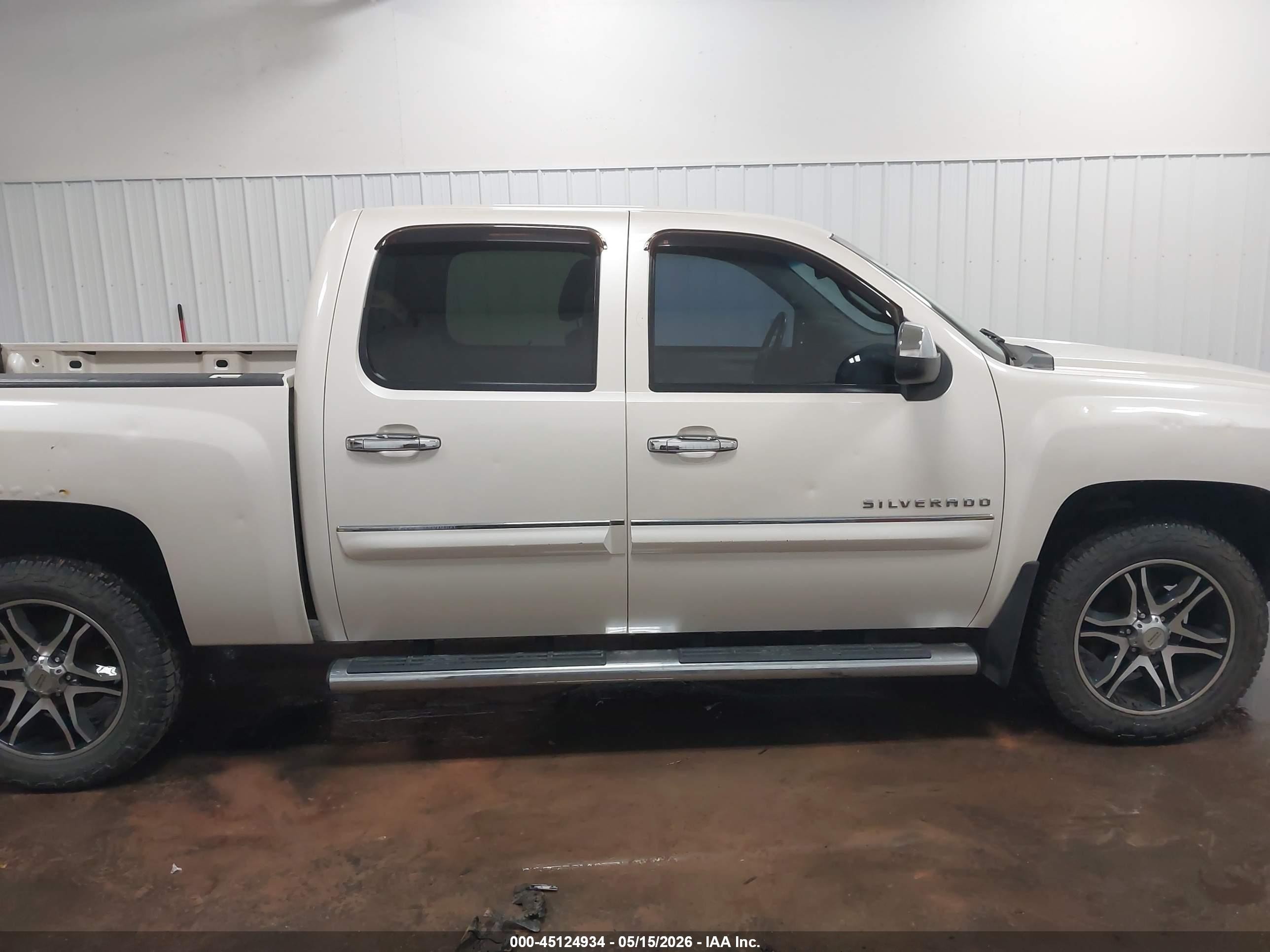 2012 Chevrolet Silverado 1500 Ltz White vin: 3GCPKTE75CG163680