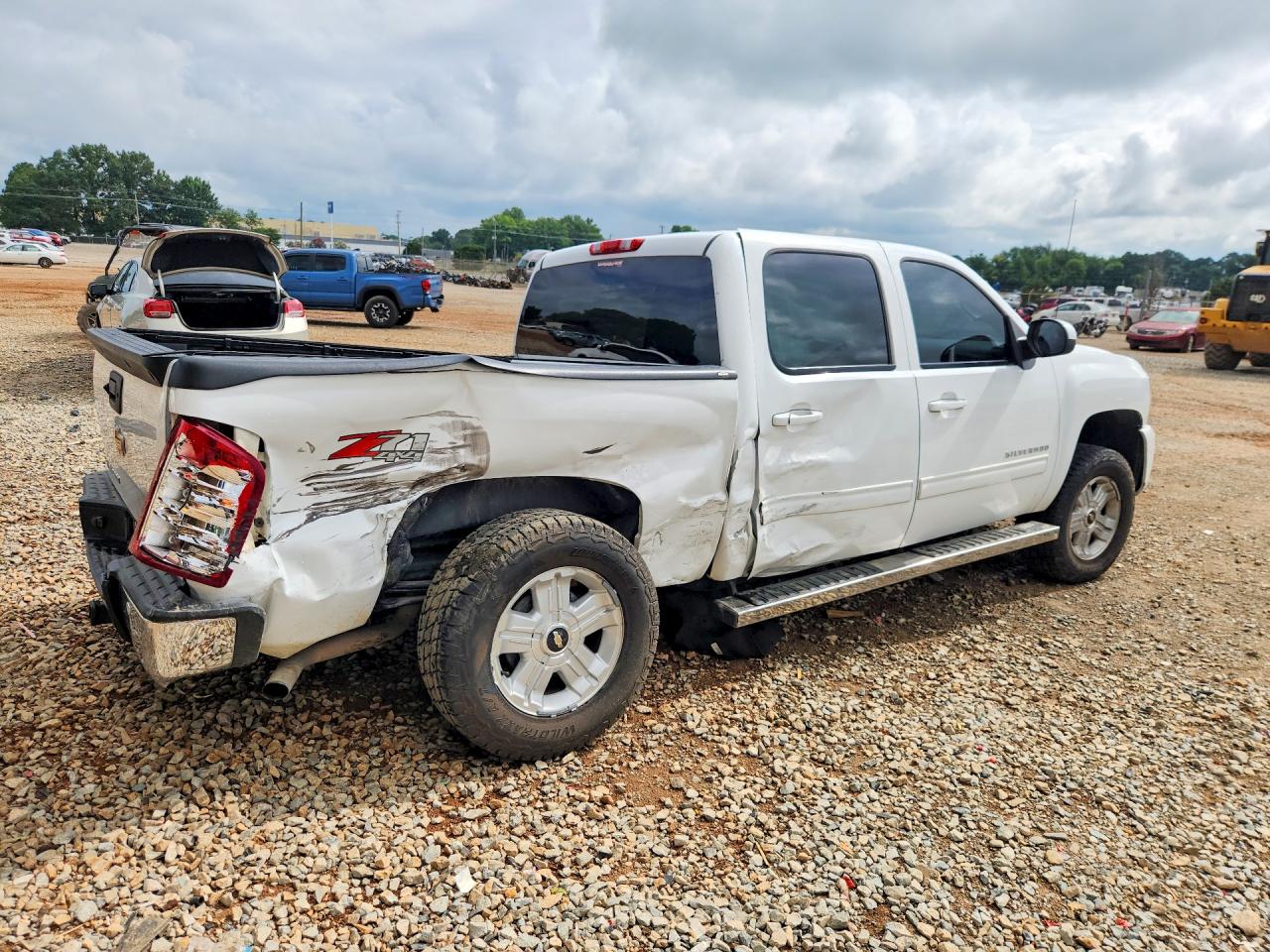 2013 Chev Other White vin: 3GCPKTE75DG168833