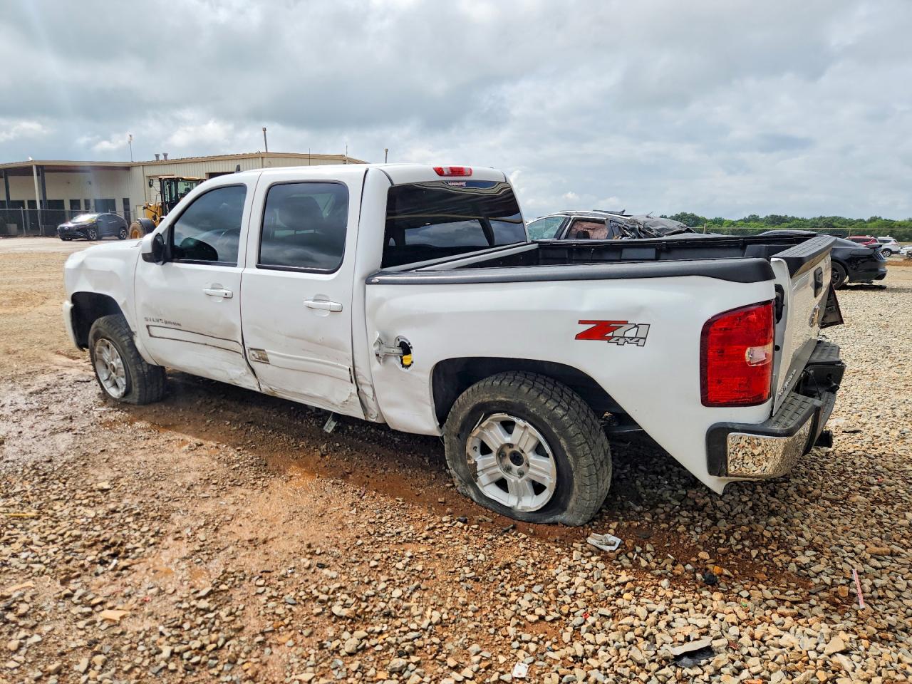 2013 Chev Other White vin: 3GCPKTE75DG168833