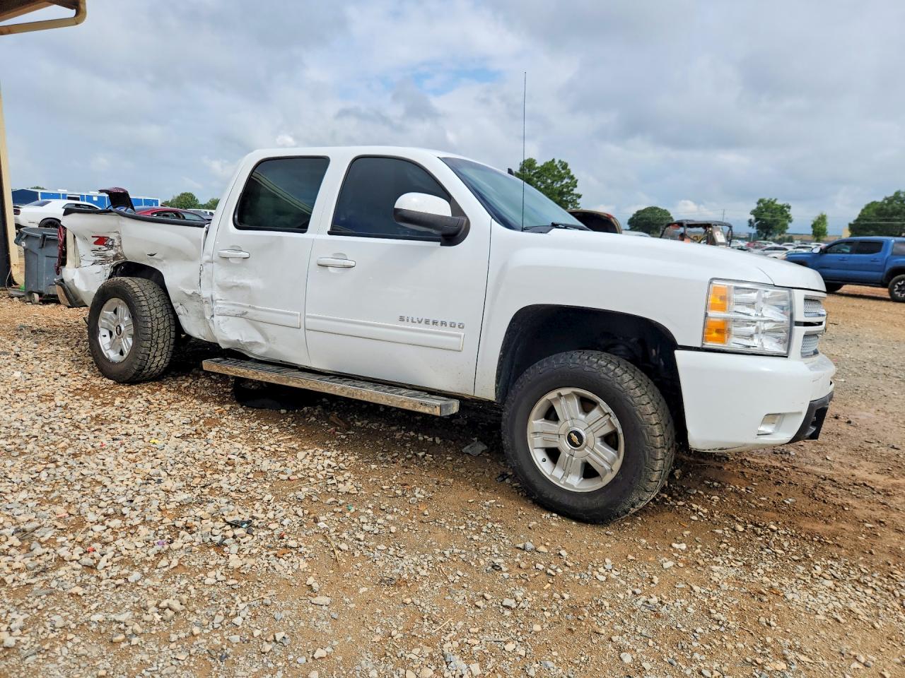2013 Chev Other White vin: 3GCPKTE75DG168833