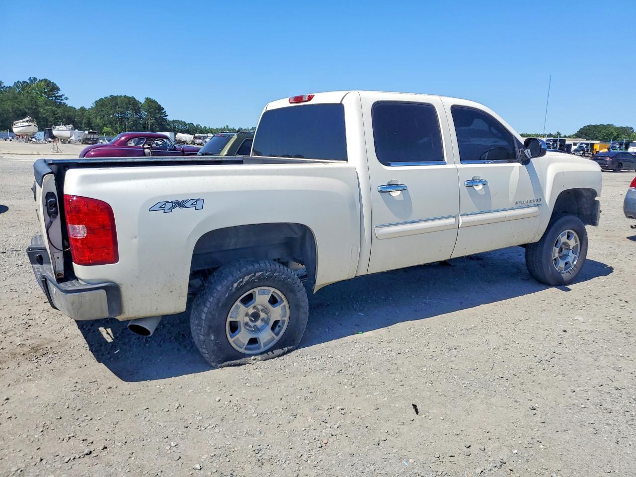 2012 Chevrolet Silverado K1500 Ltz White vin: 3GCPKTE78CG127921