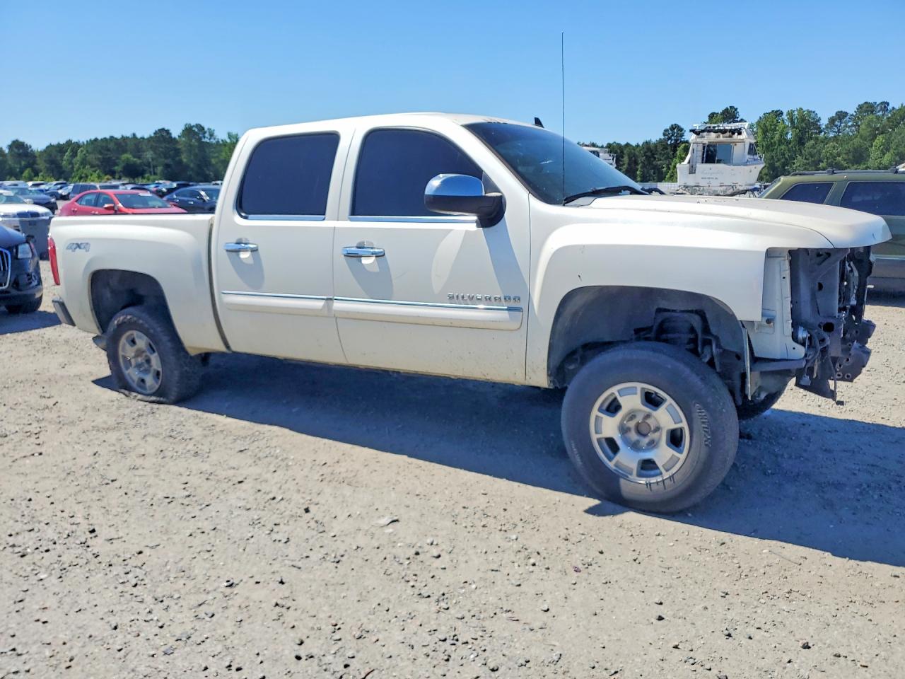 2012 Chevrolet Silverado K1500 Ltz White vin: 3GCPKTE78CG127921