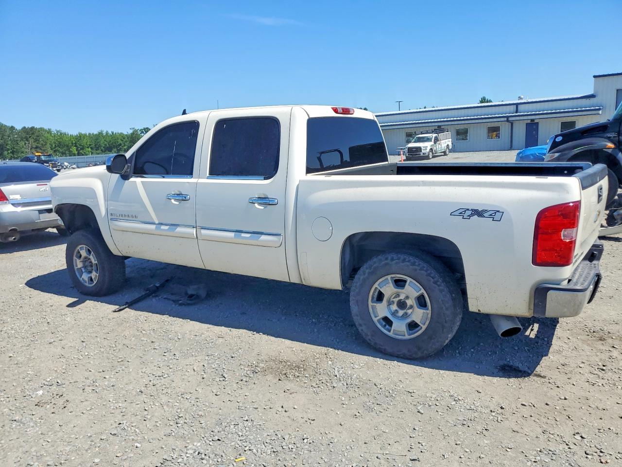 2012 Chevrolet Silverado K1500 Ltz White vin: 3GCPKTE78CG127921