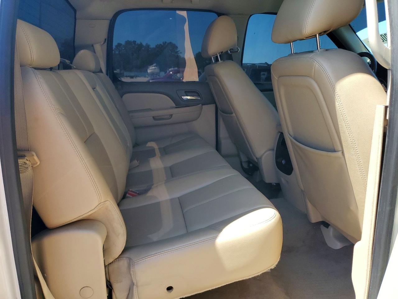 2012 Chevrolet Silverado K1500 Ltz White vin: 3GCPKTE78CG127921