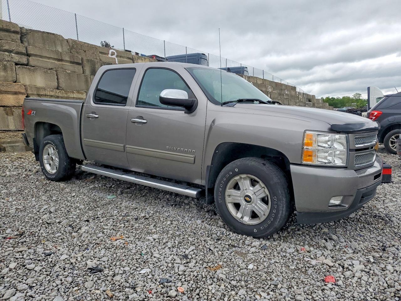 2012 Chevrolet Silverado K1500 Ltz Silver vin: 3GCPKTE79CG222553