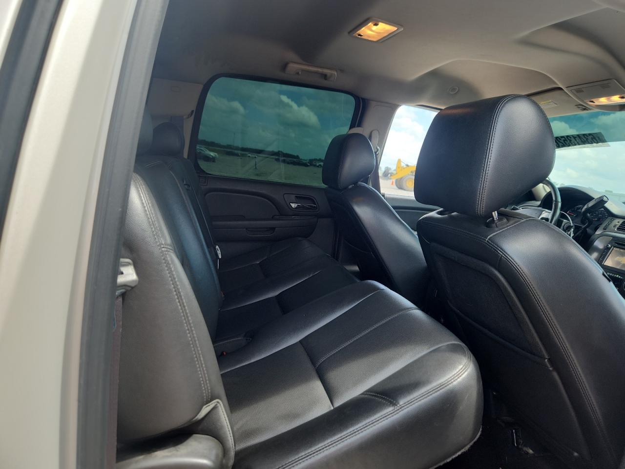 2012 Chevrolet Silverado K1500 Ltz Белый vin: 3GCPKTE79CG250210