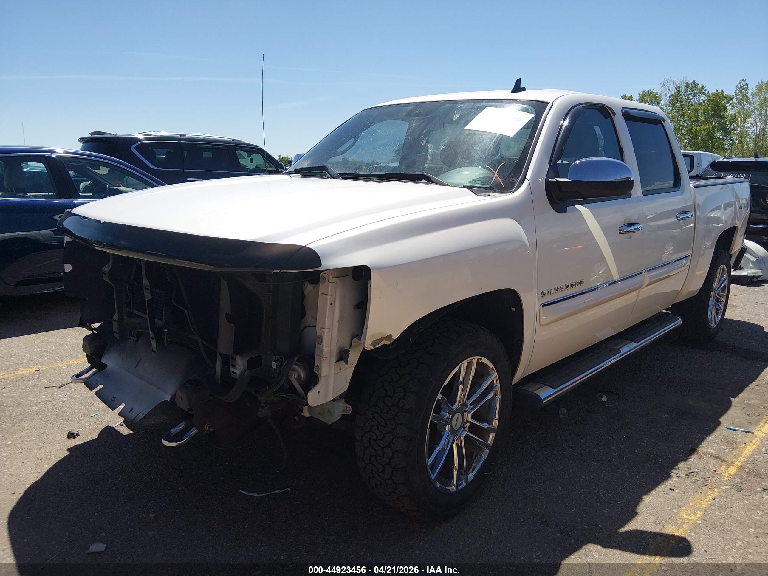 2012 Chevrolet Silverado 1500 Ltz White vin: 3GCPKTE7XCG168549