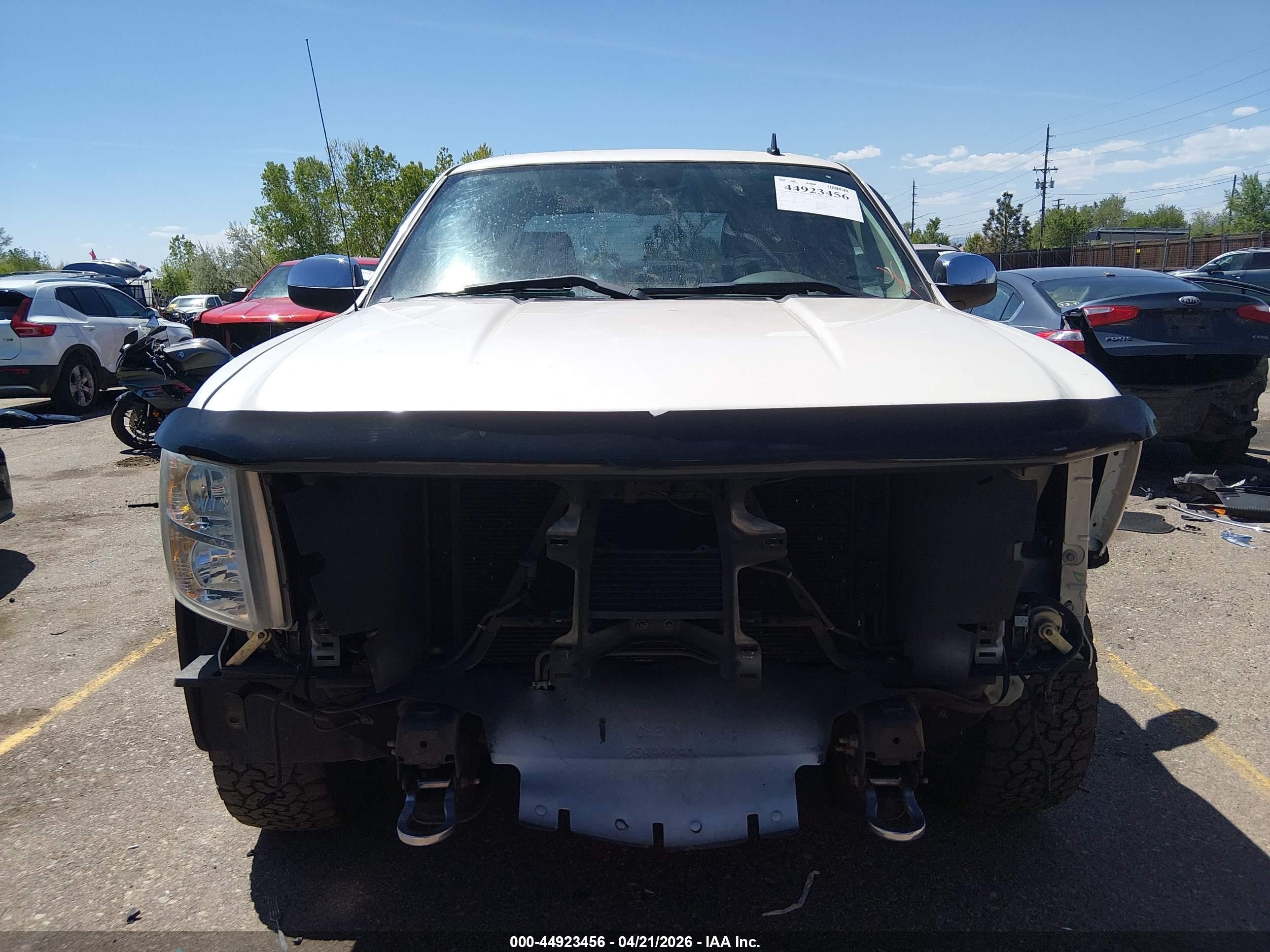 2012 Chevrolet Silverado 1500 Ltz White vin: 3GCPKTE7XCG168549