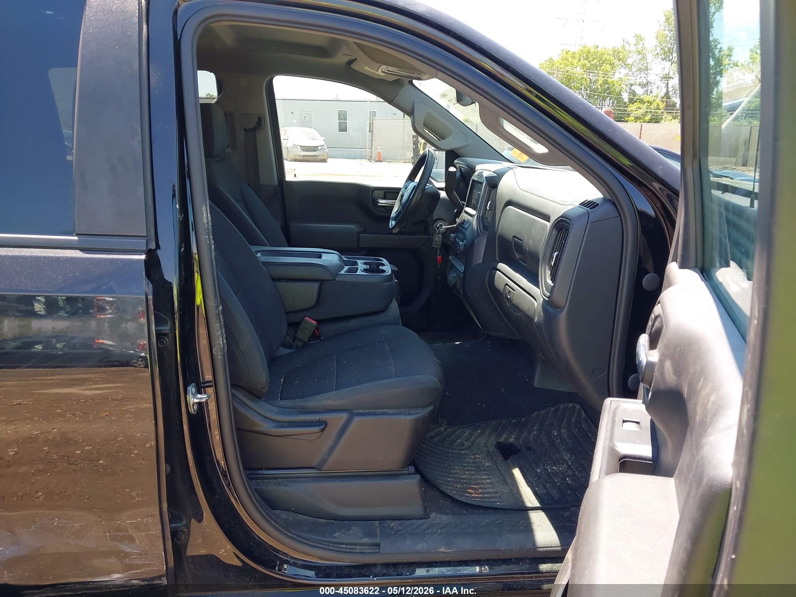 2020 Chevrolet Silverado 1500 2wd  Standard Bed Custom Черный vin: 3GCPWBEH1LG348610