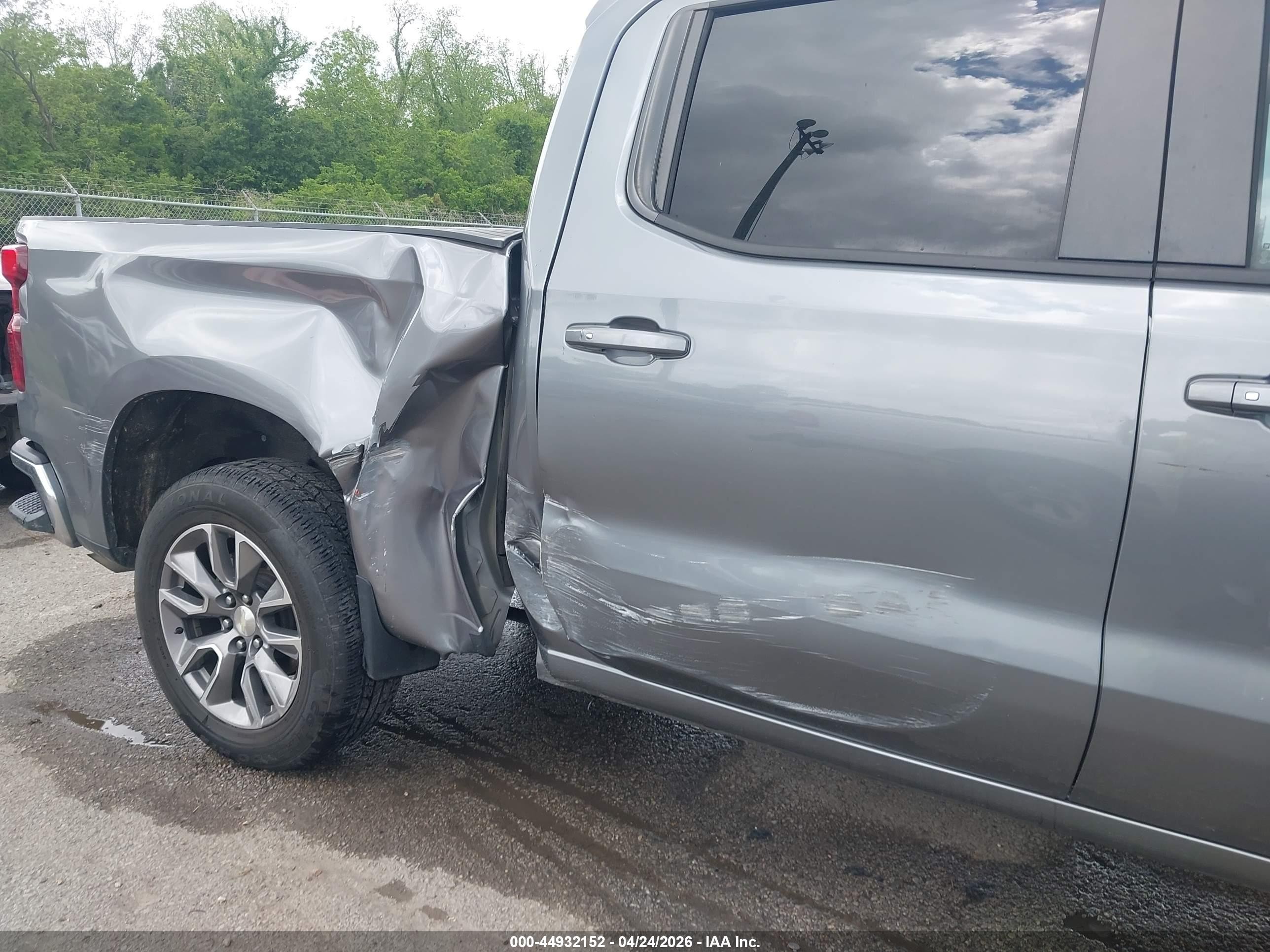 2019 Chevrolet Silverado 1500 Lt Gray vin: 3GCPWCED7KG294280