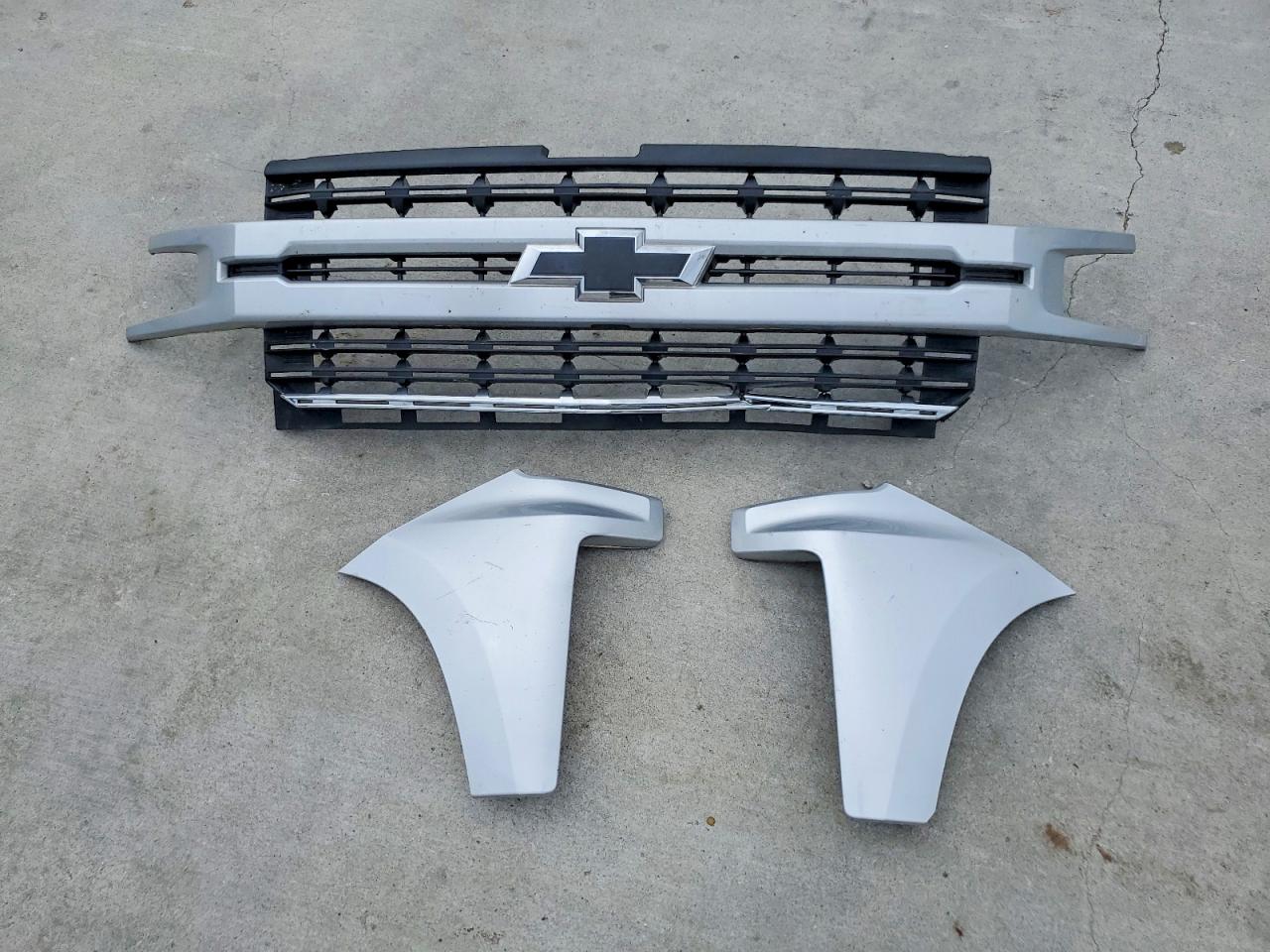 2019 Chevrolet Silverado C1500 Rst Silver vin: 3GCPWDED8KG296741