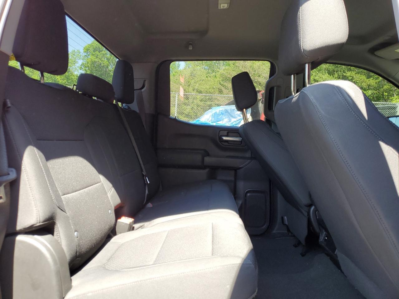 2021 Chevrolet Silverado K1500 Custom Burgundy vin: 3GCPYBEH6MG173072