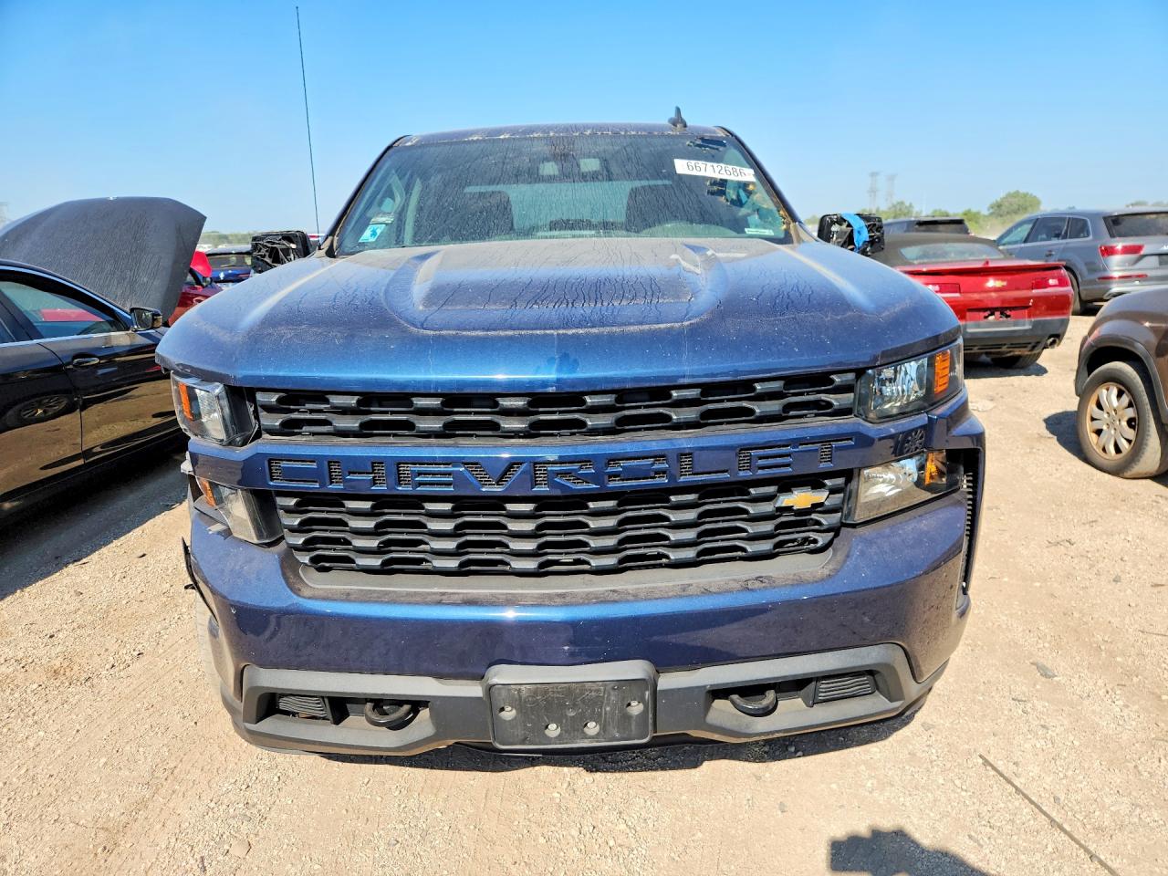 2021 Chevrolet Silverado K1500 Custom Синий vin: 3GCPYBEK2MG194044