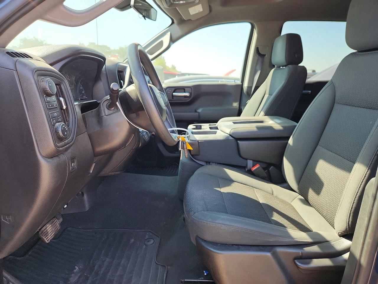 2021 Chevrolet Silverado K1500 Custom Синий vin: 3GCPYBEK2MG194044