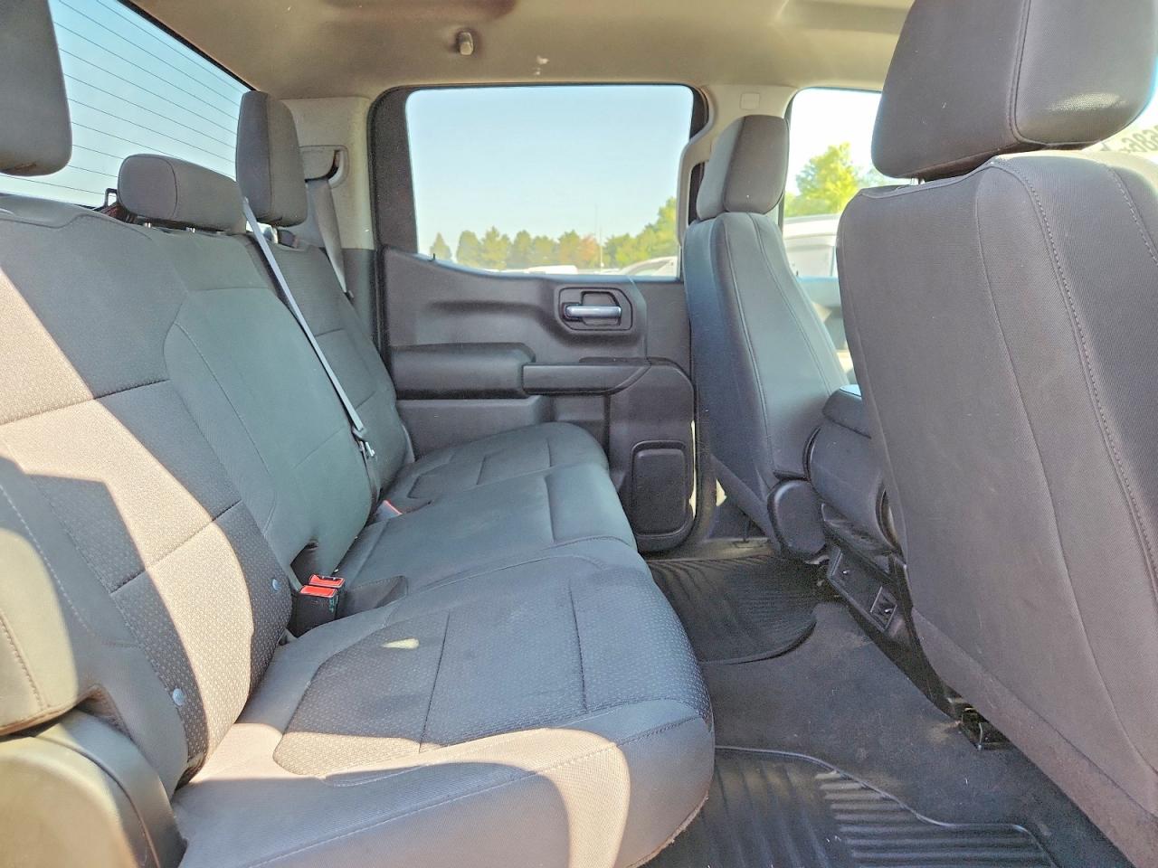 2021 Chevrolet Silverado K1500 Custom Синий vin: 3GCPYBEK2MG194044