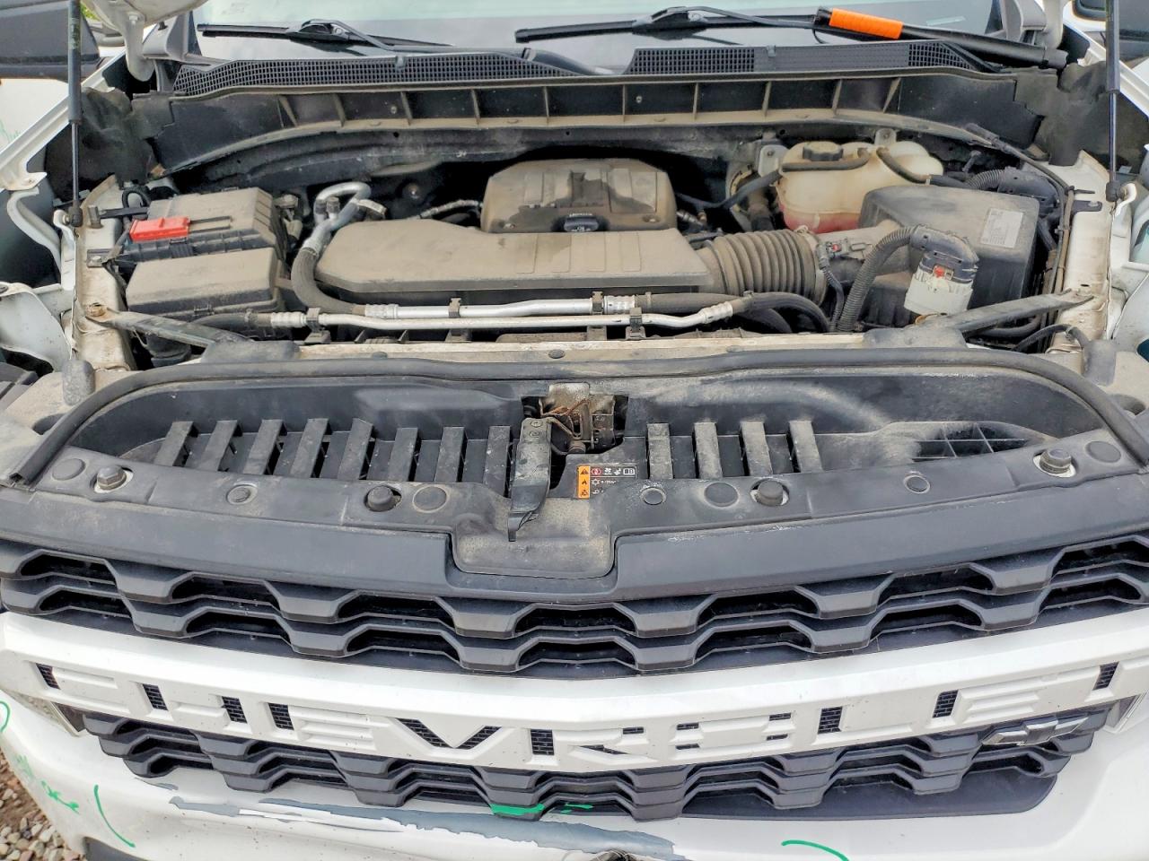 2020 Chevrolet Silverado K1500 Custom White vin: 3GCPYBEK9LG194864