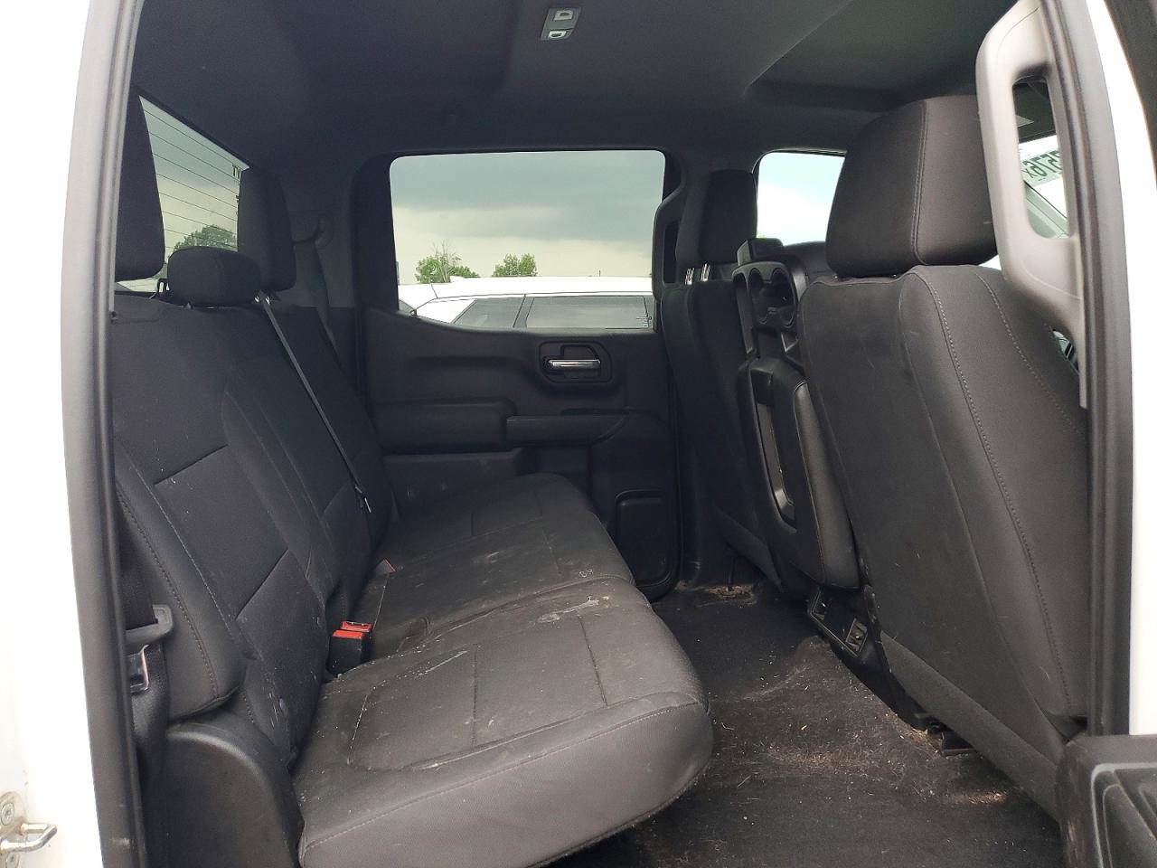 2020 Chevrolet Silverado K1500 Custom White vin: 3GCPYBEK9LG194864