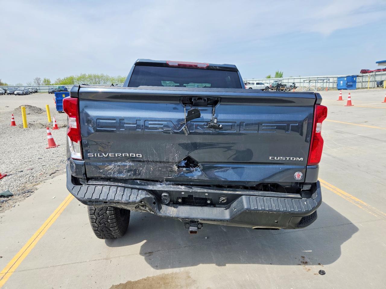 2020 Chevrolet Silverado K1500 Trail Boss Custom Blue vin: 3GCPYCEF5LG184759