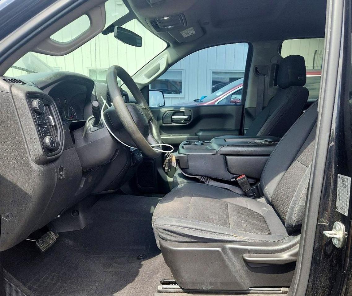2019 Chevrolet Silverado K1500 Trail Boss Custom Black vin: 3GCPYCEF7KG140700