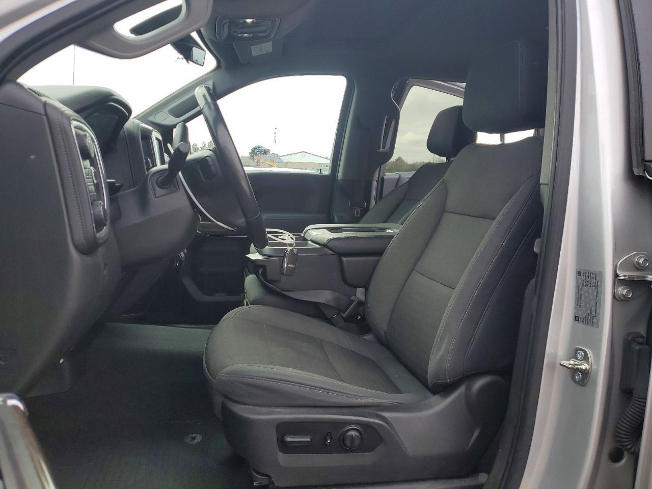 2019 Chevrolet Silverado K1500 Rst Черный vin: 3GCPYEEK6KG112511