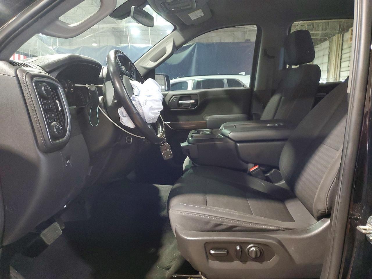 2021 Chevrolet Silverado K1500 Rst Черный vin: 3GCPYEEK7MG103996
