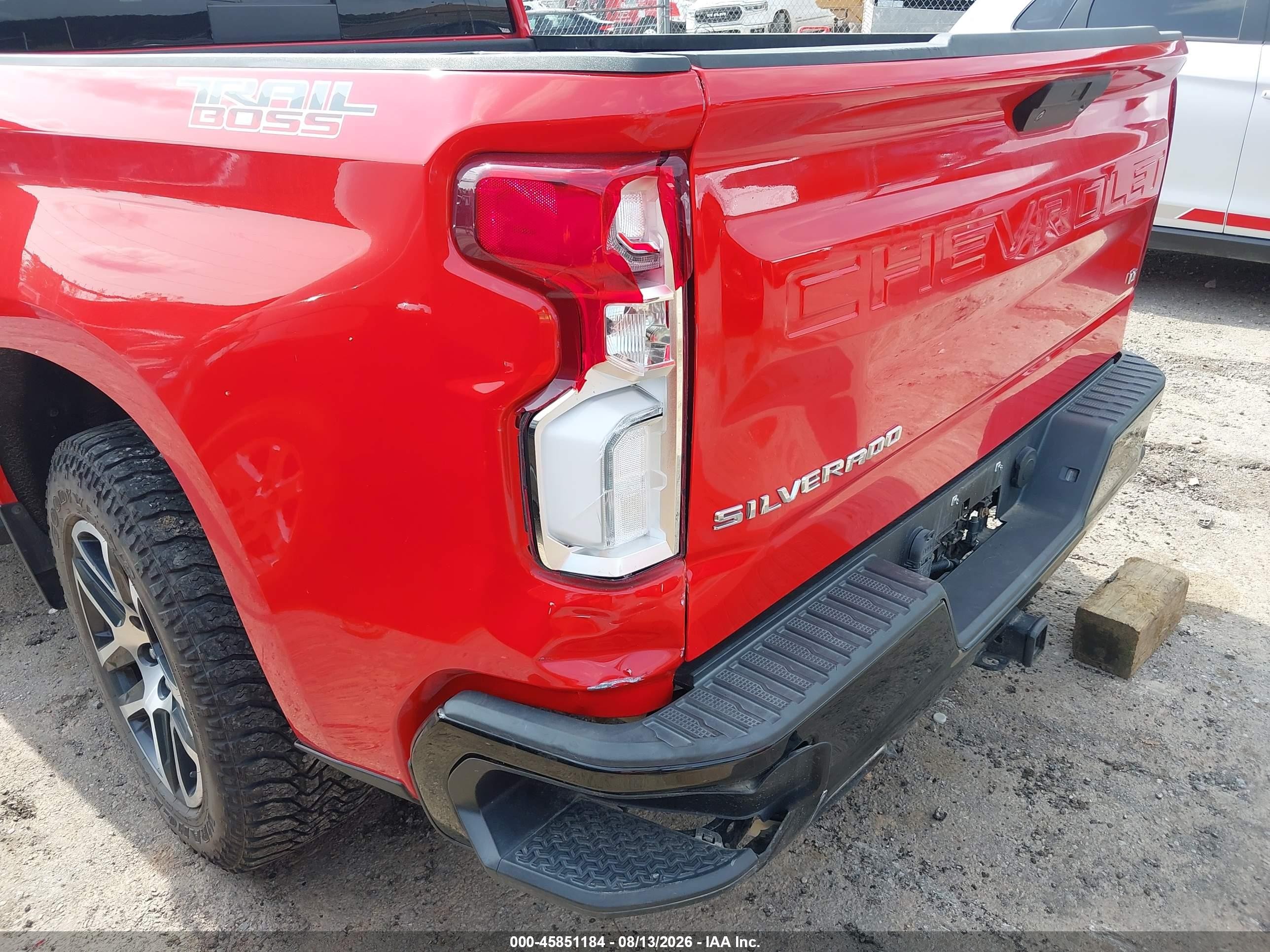 2019 Chevrolet Silverado 1500 Lt Trail Boss Red vin: 3GCPYFED2KG131158