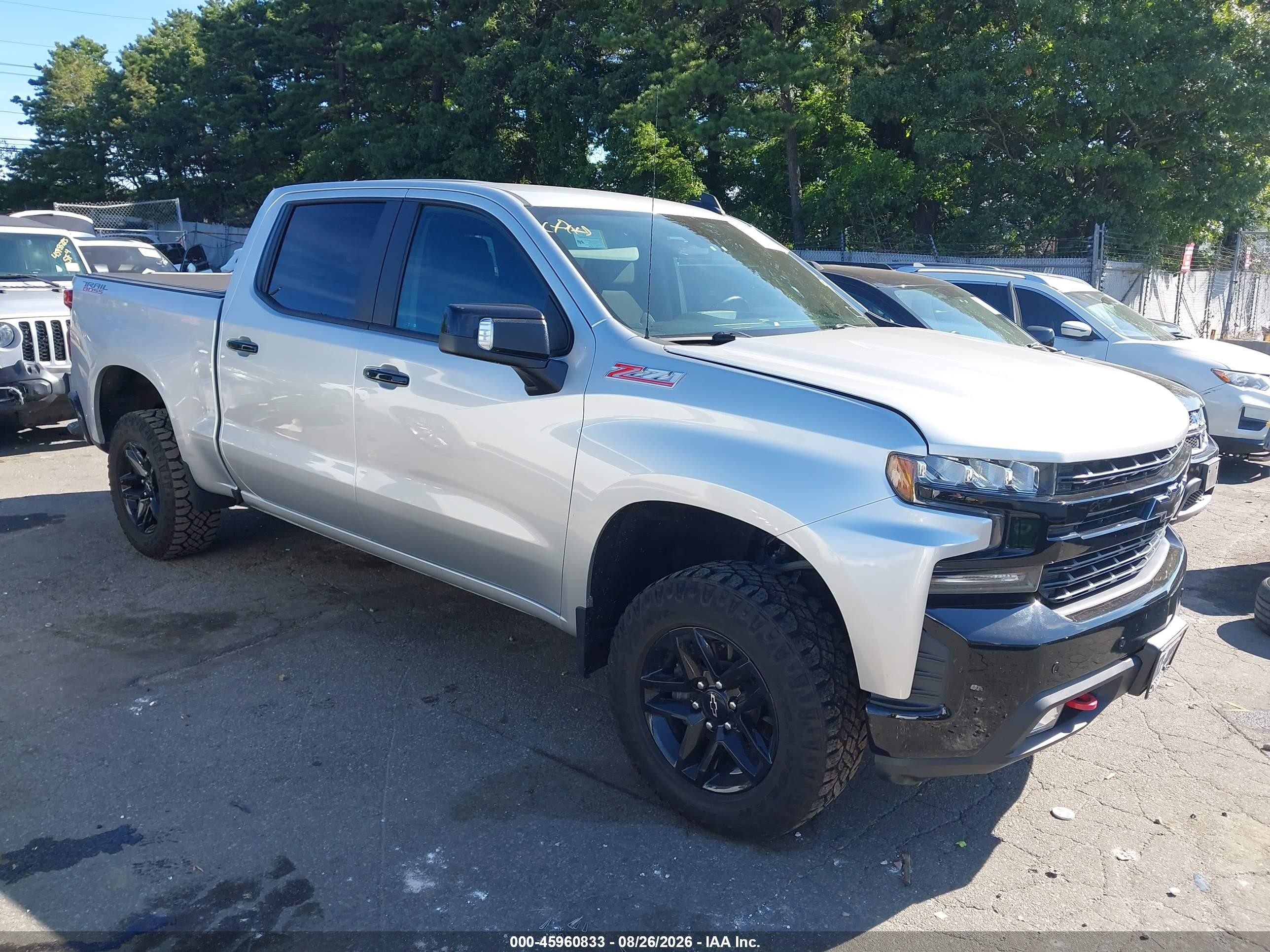 2021 Chevrolet Silverado 1500 4wd  Short Bed Lt Trail Boss Серебряный vin: 3GCPYFED4MG300910