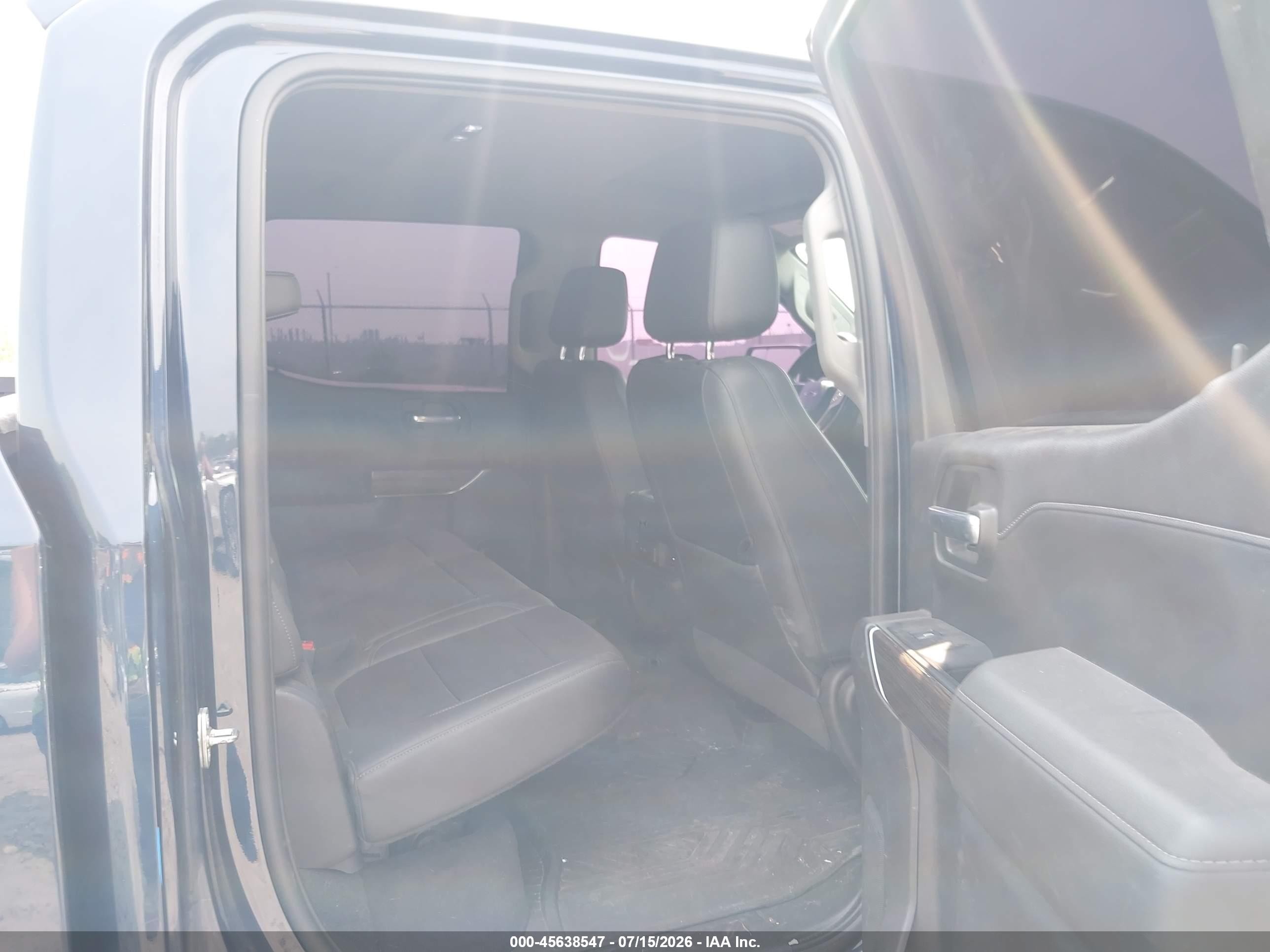 2020 Chevrolet Silverado 1500 4wd  Short Bed Lt Trail Boss Dark Blue vin: 3GCPYFED6LG366759