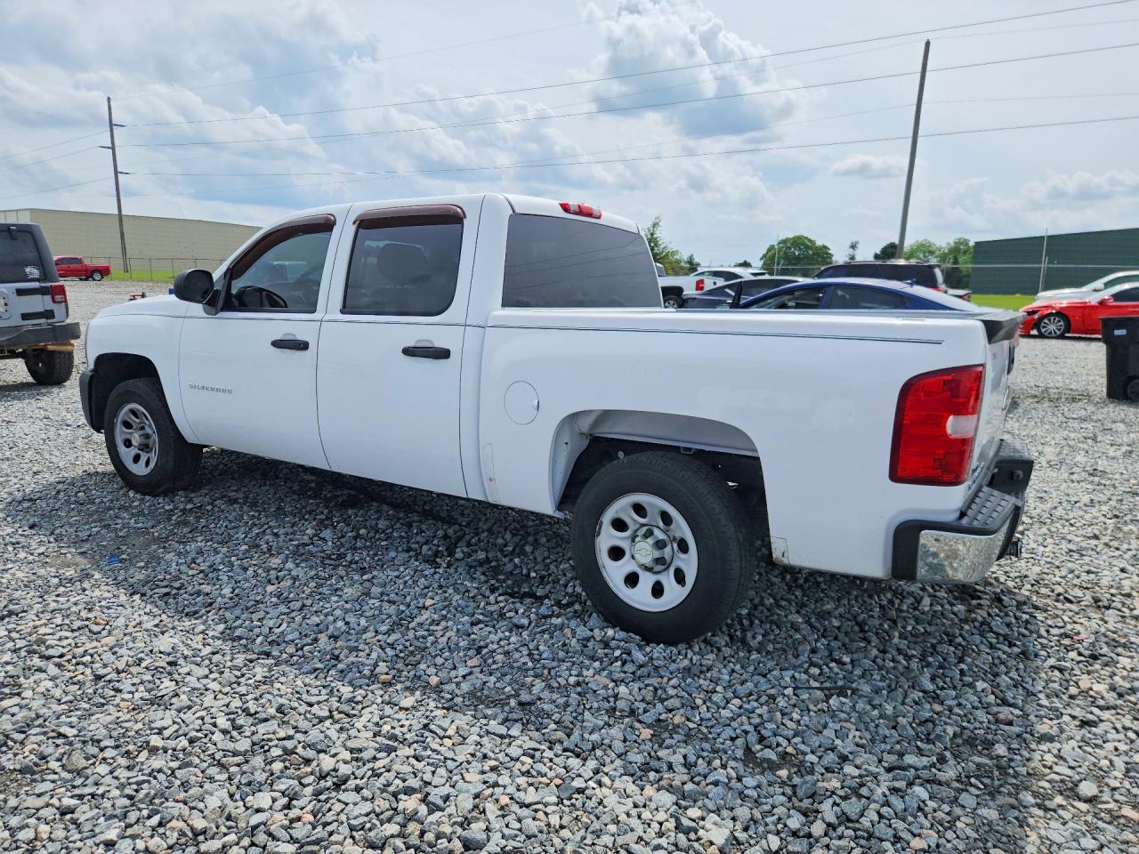 2010 Chevrolet Silverado C1500 White vin: 3GCRCPEA9AG157466