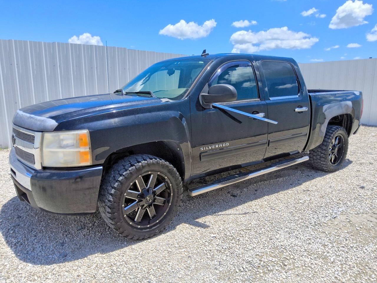 2010 Chevrolet Silverado C1500 Ls Black vin: 3GCRCREA1AG108225