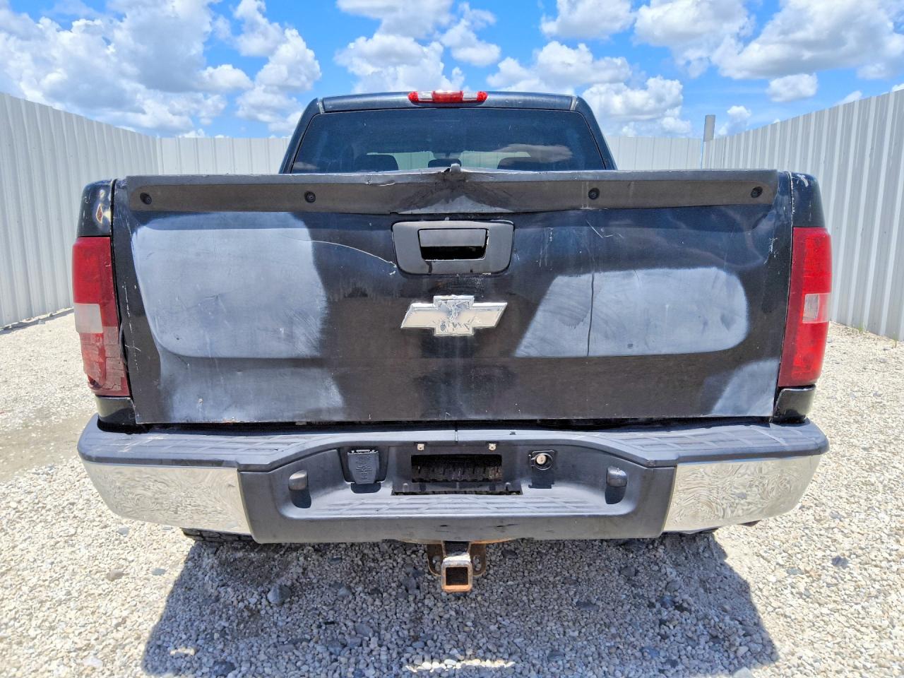 2010 Chevrolet Silverado C1500 Ls Черный vin: 3GCRCREA1AG108225