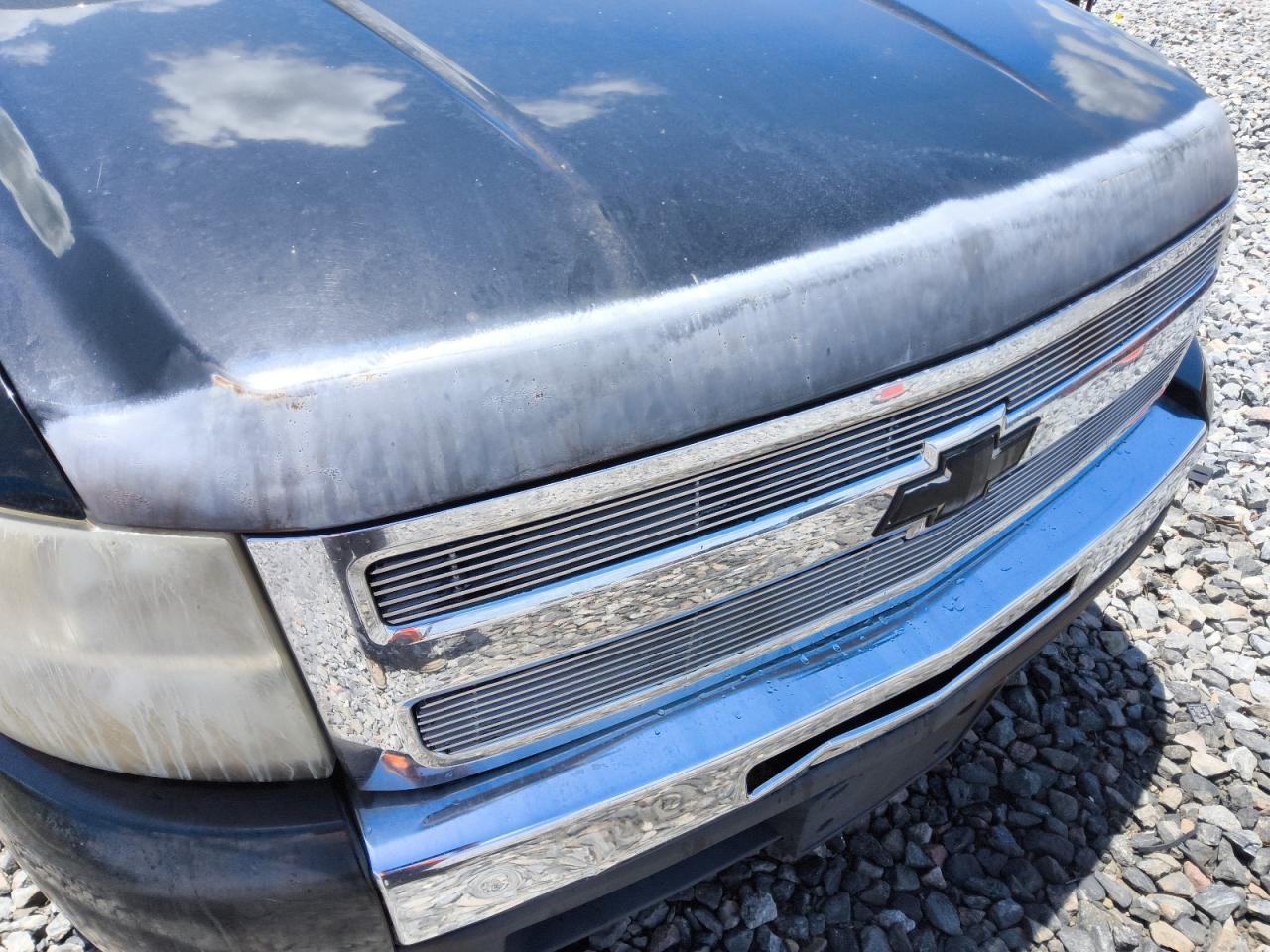 2010 Chevrolet Silverado C1500 Ls Черный vin: 3GCRCREA1AG108225 Damage: Hood, Chipped, 4