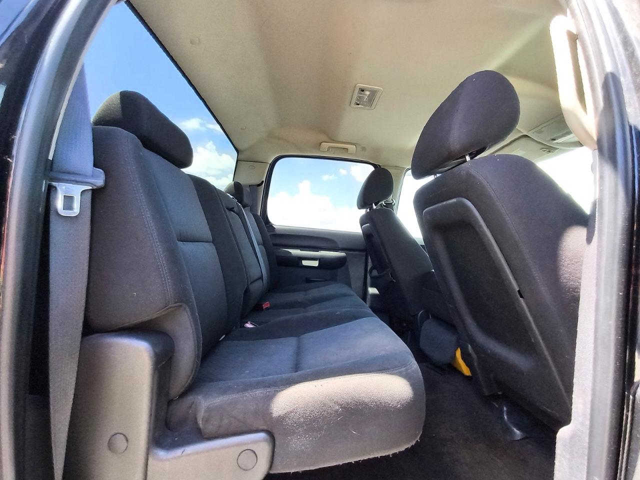 2010 Chevrolet Silverado C1500 Ls Черный vin: 3GCRCREA1AG108225