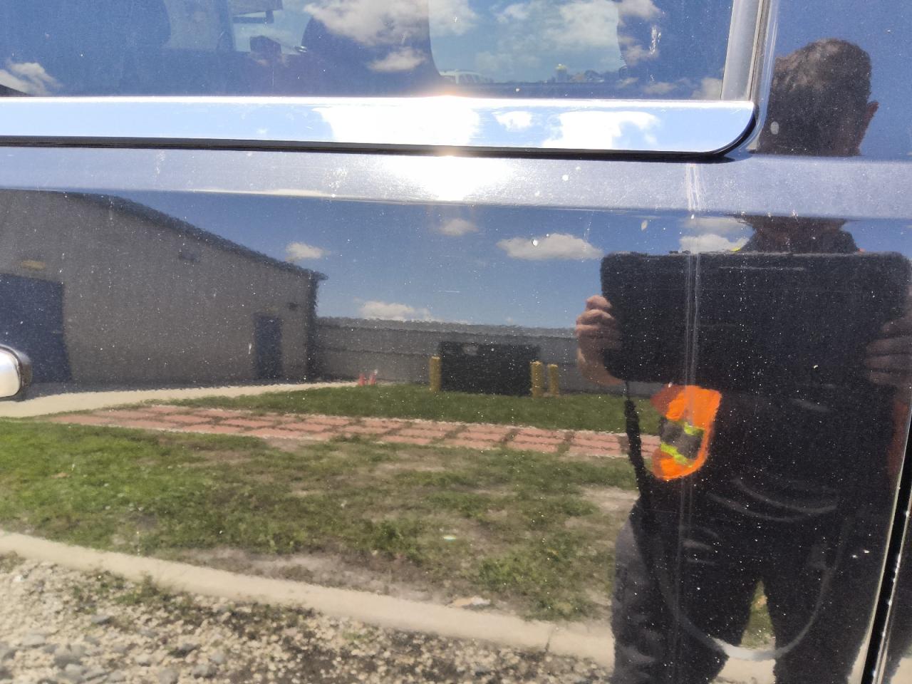 2010 Chevrolet Silverado C1500 Ls Черный vin: 3GCRCREA1AG108225 Damage: Right Rear Door, Chipped, 4