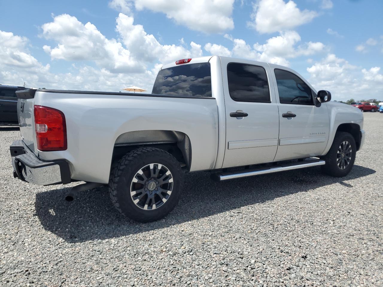 2010 Chevrolet Silverado C1500 Ls Silver vin: 3GCRCREA3AG160388