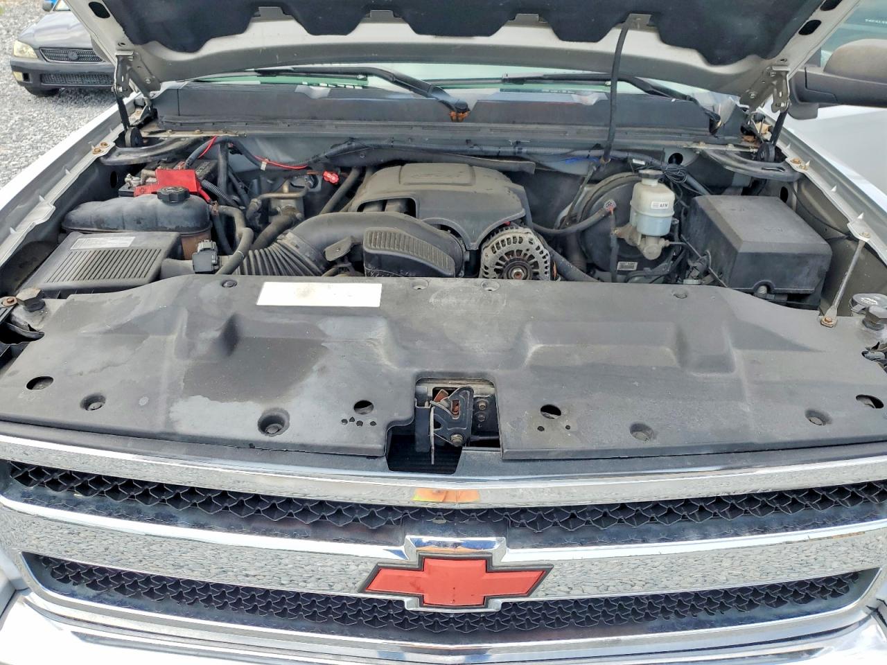 2010 Chevrolet Silverado C1500 Ls Silver vin: 3GCRCREA5AG118014