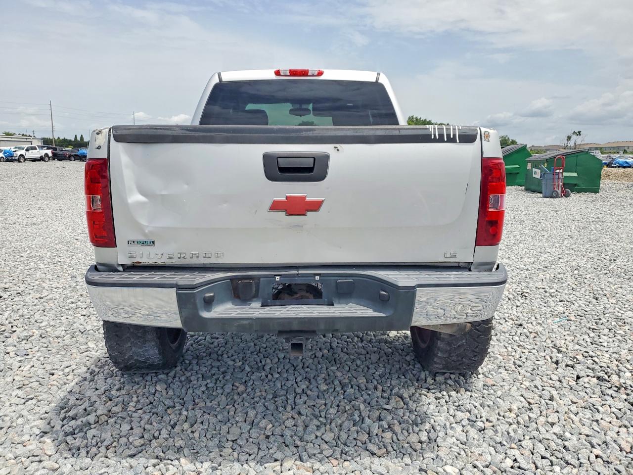 2010 Chevrolet Silverado C1500 Ls Silver vin: 3GCRCREA5AG118014