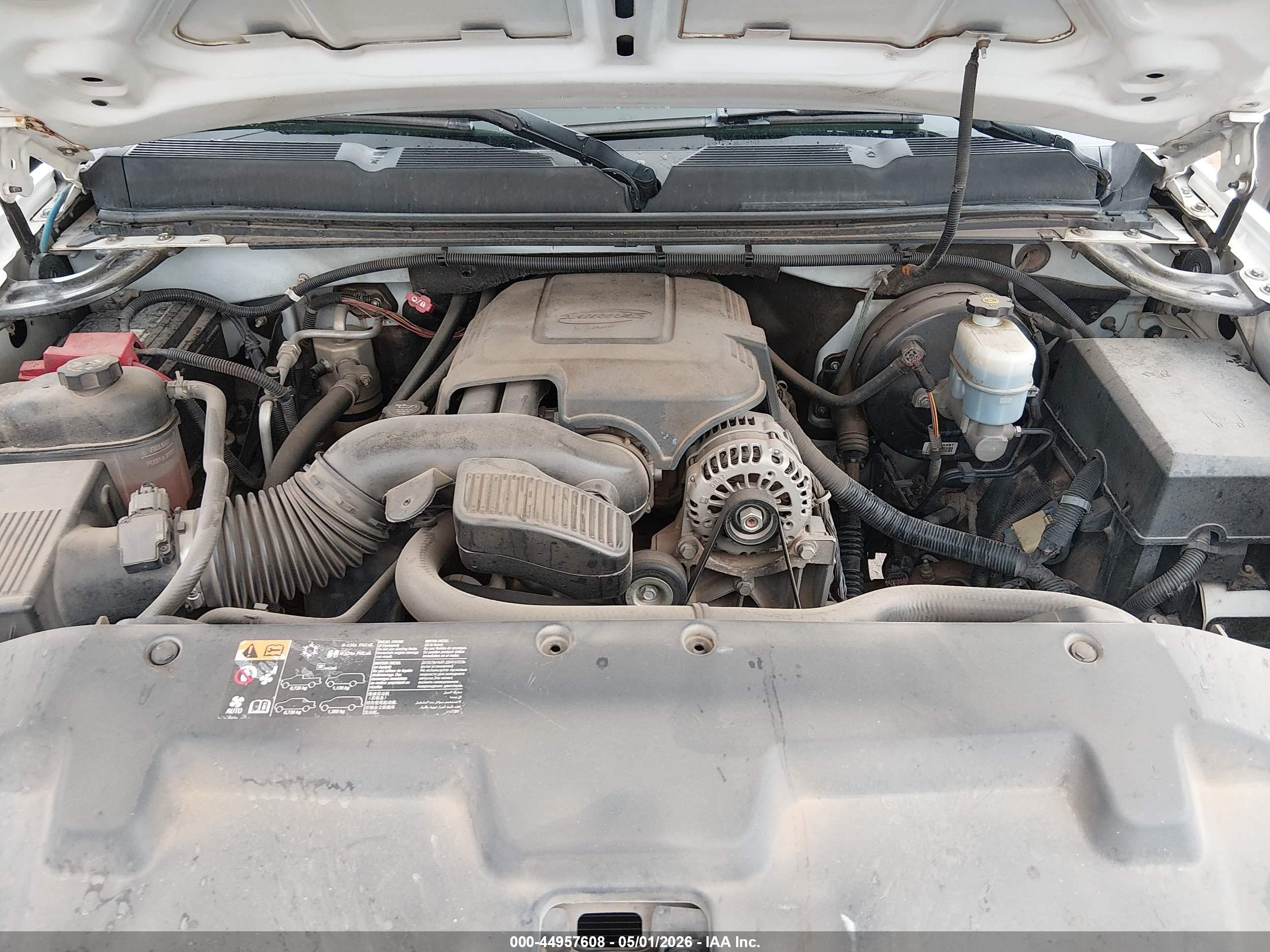 2010 Chevrolet Silverado 1500 Ls Белый vin: 3GCRCREA8AG179079