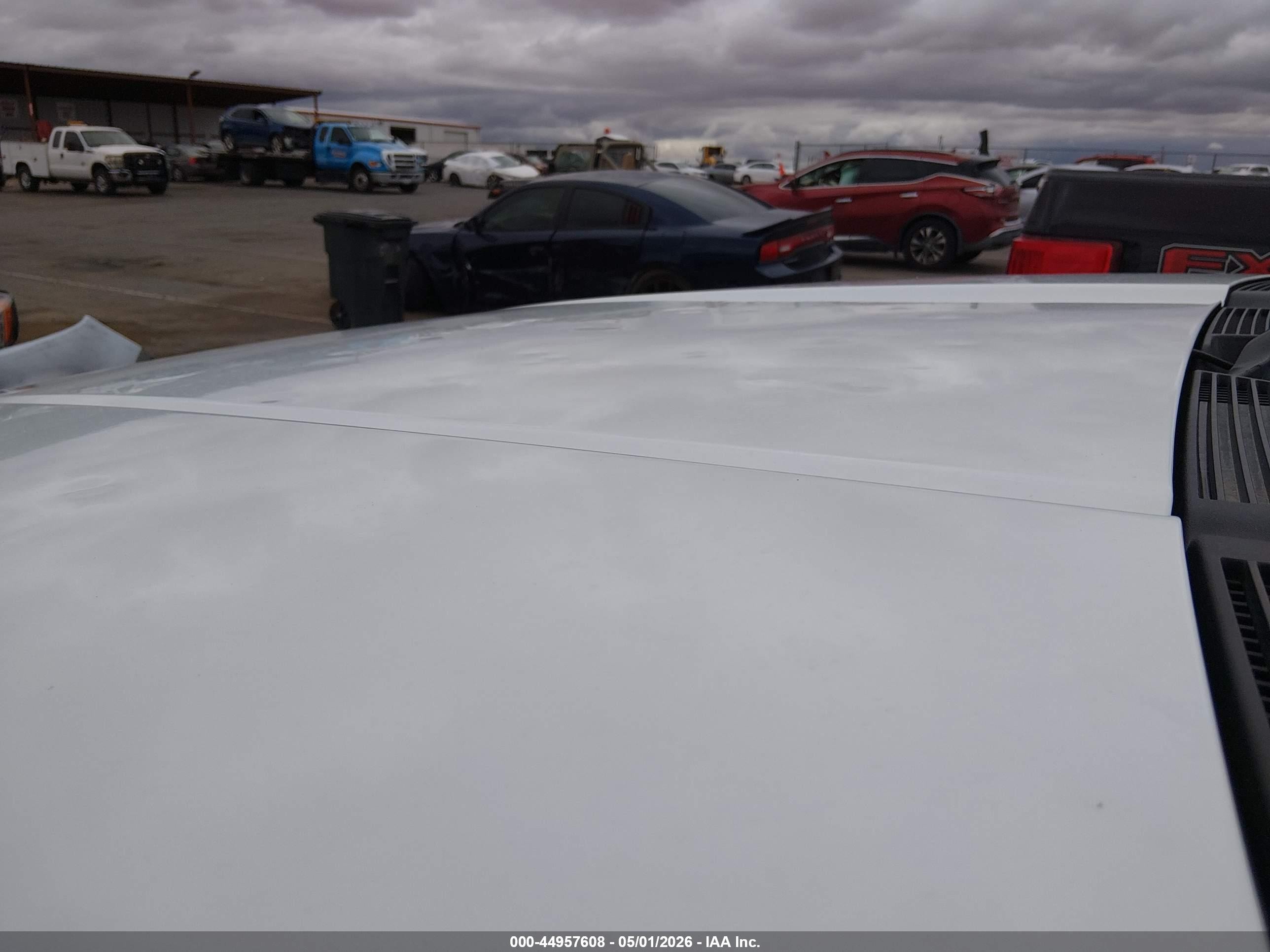 2010 Chevrolet Silverado 1500 Ls Белый vin: 3GCRCREA8AG179079