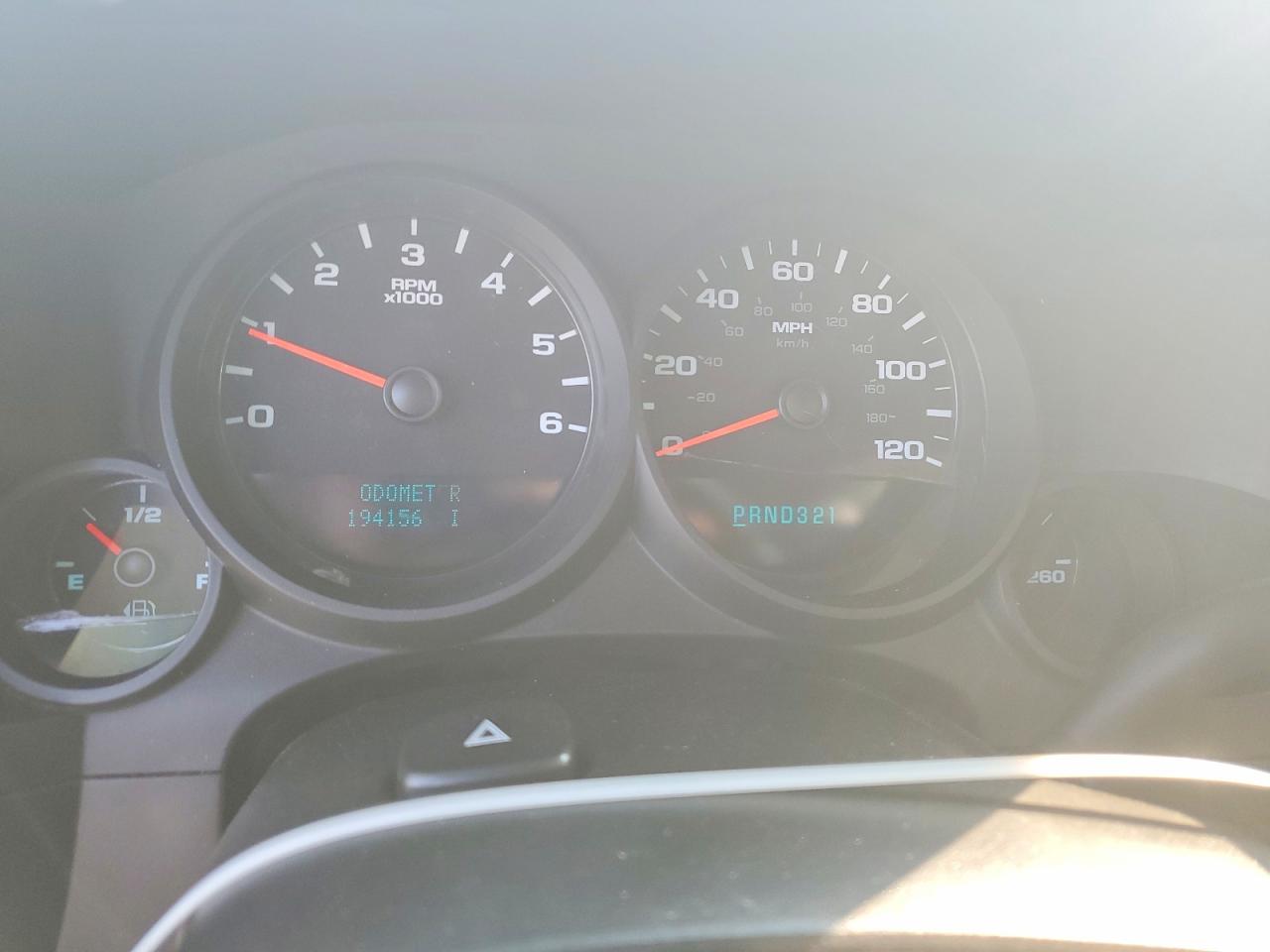 2010 Chevrolet Silverado C1500 Ls Silver vin: 3GCRCREA8AG202148